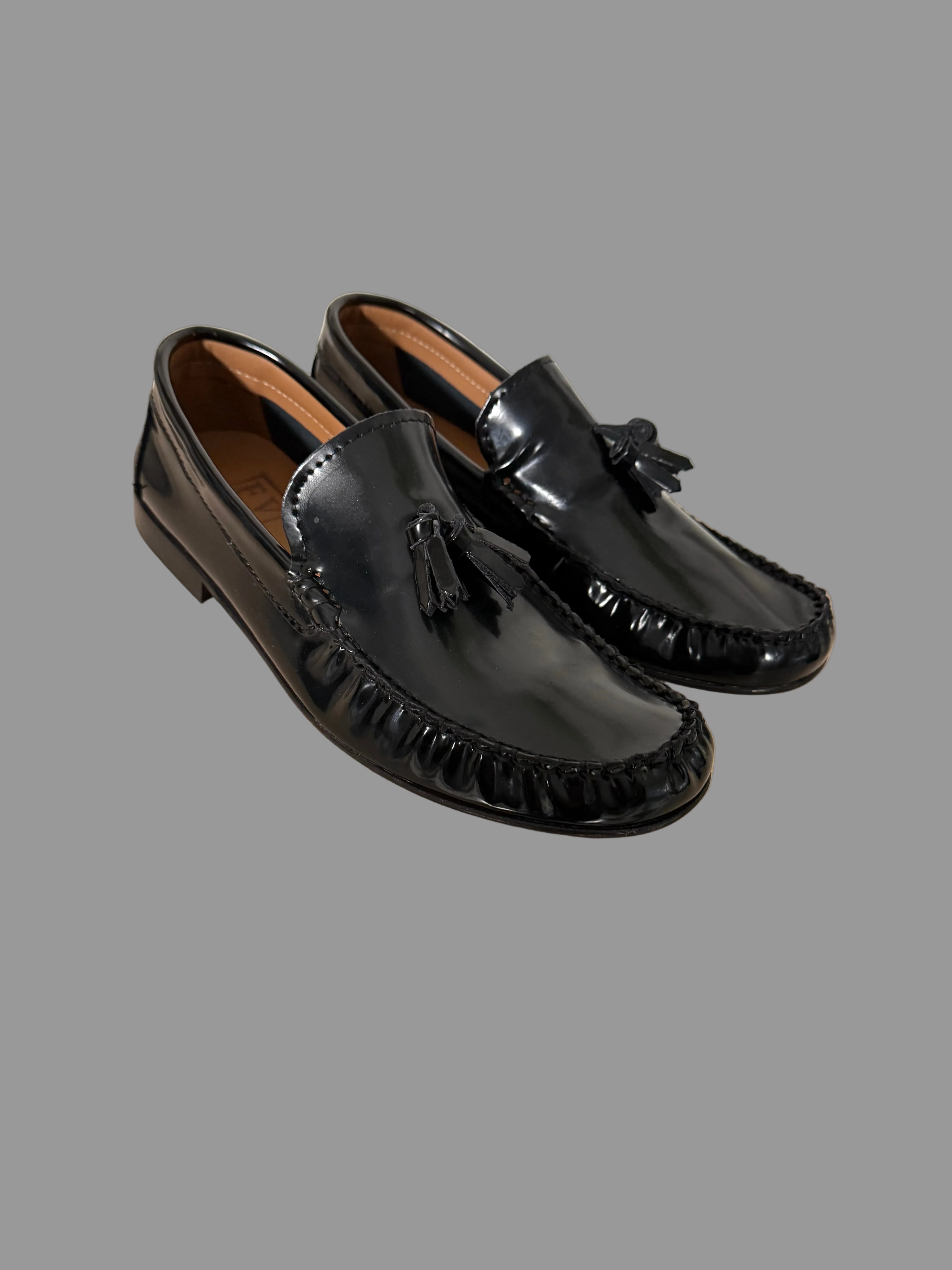 MOCASSINO CON PUNTA TONDA E NAPPINA