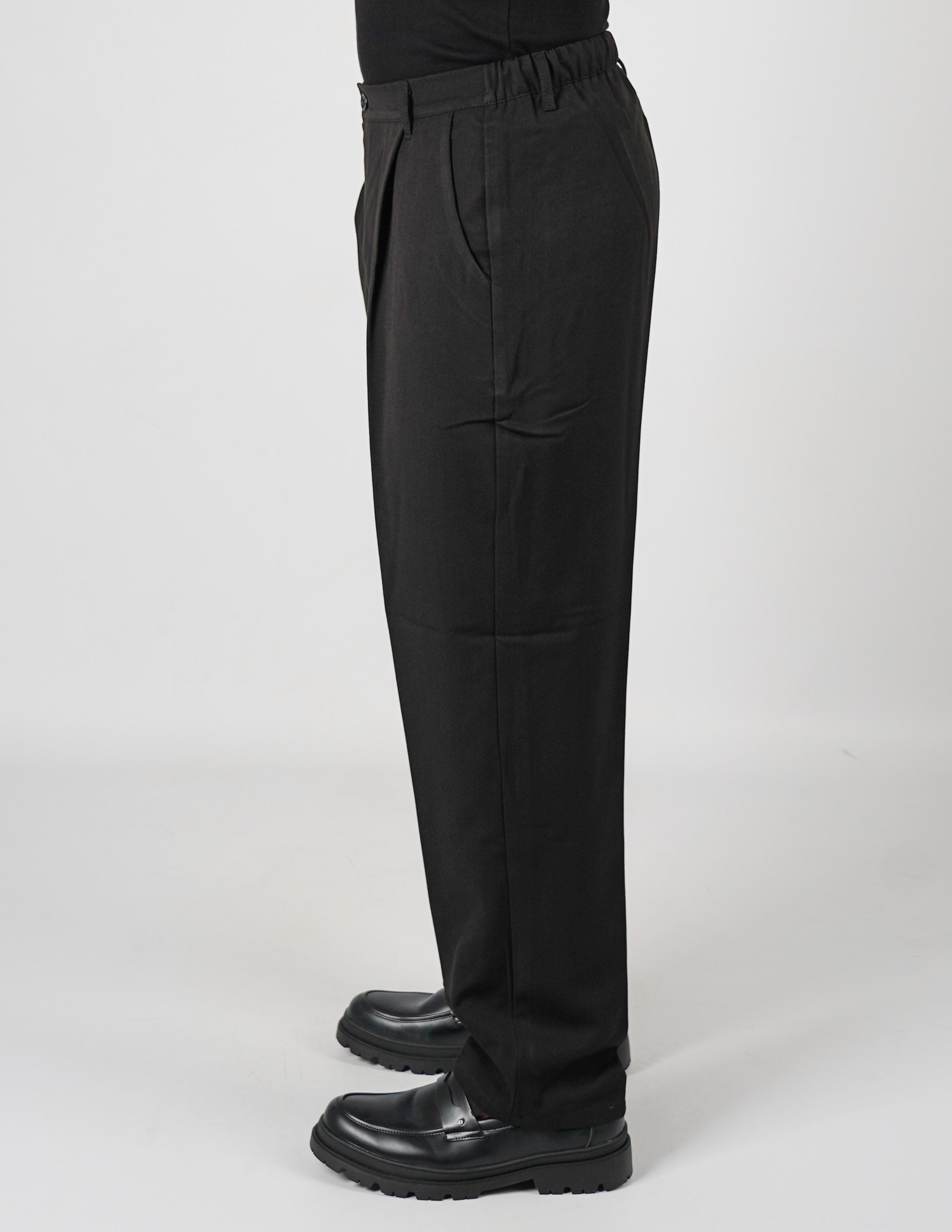 Pantalone REGULAR con pence