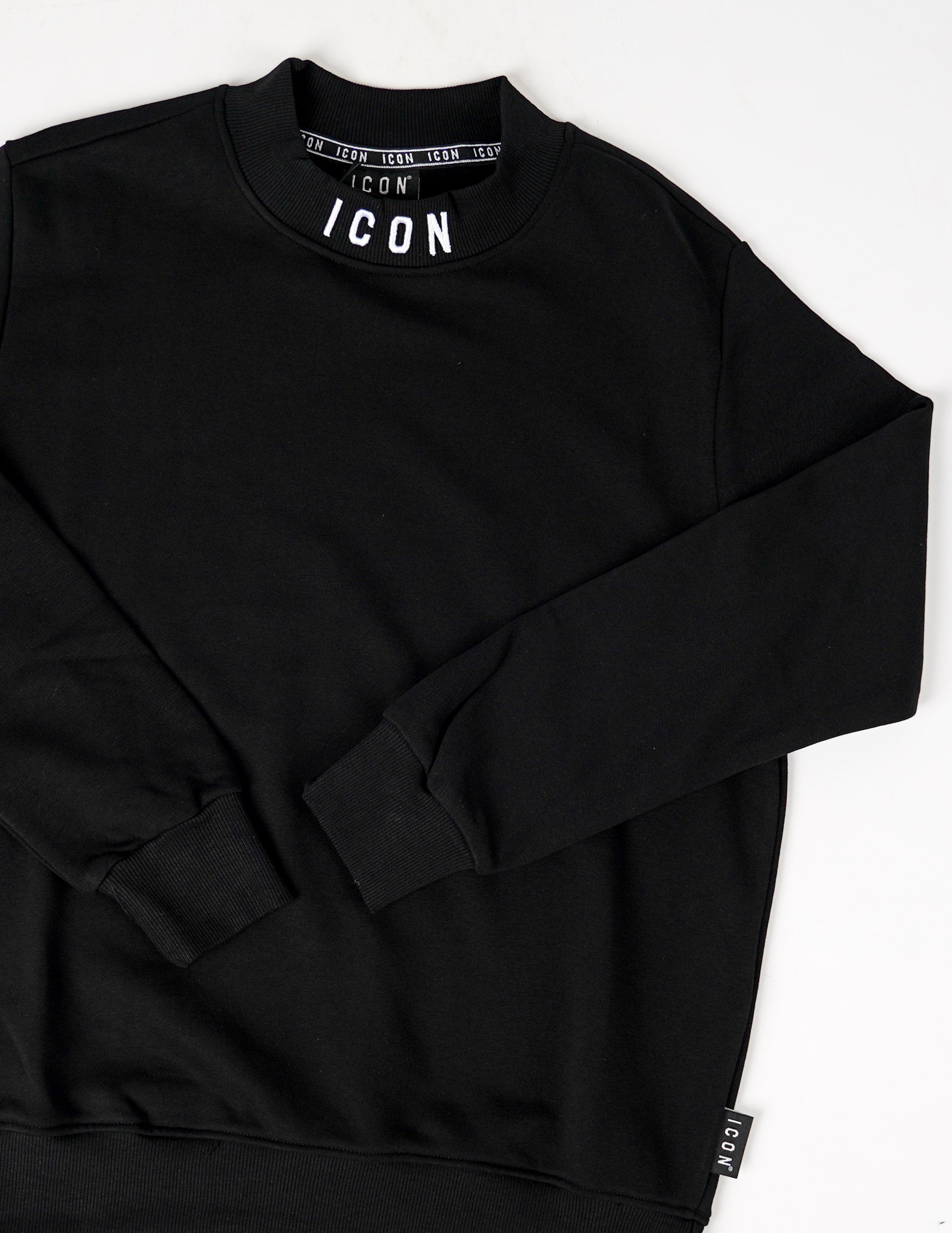 Felpa girocollo con ricamo