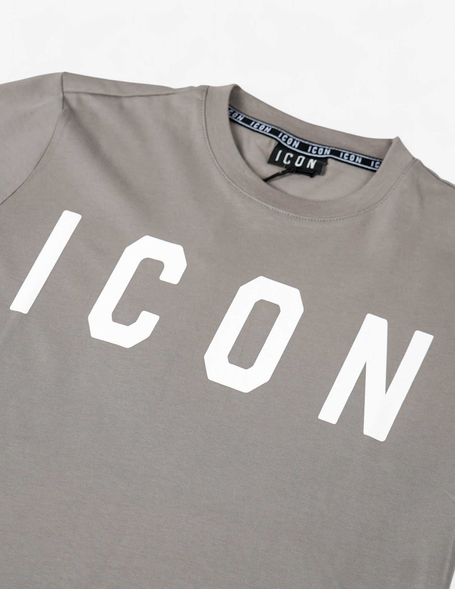 T-shirt manica corta "ICON"