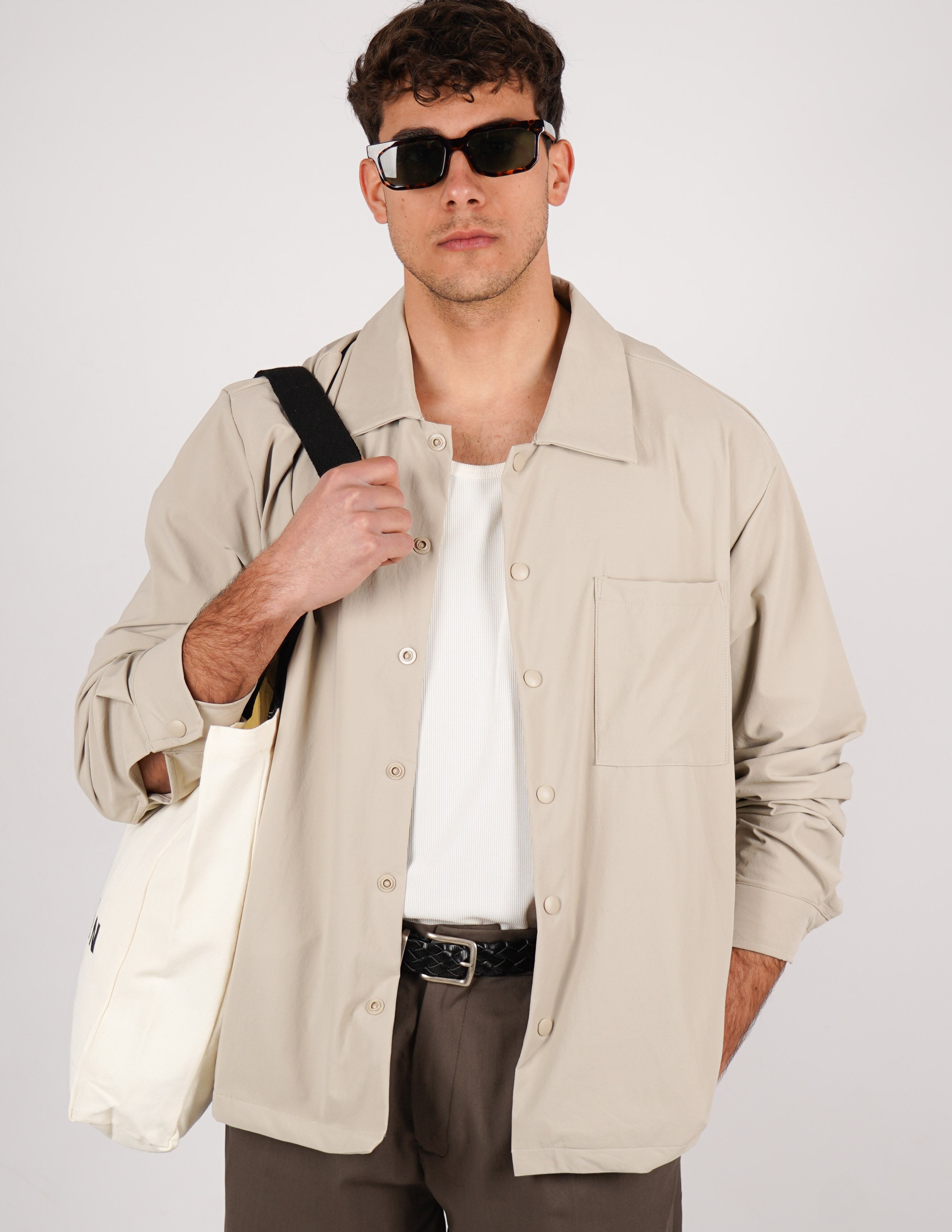 CAMICIA TINTA UNITA BOTTONE AUTOMATICO