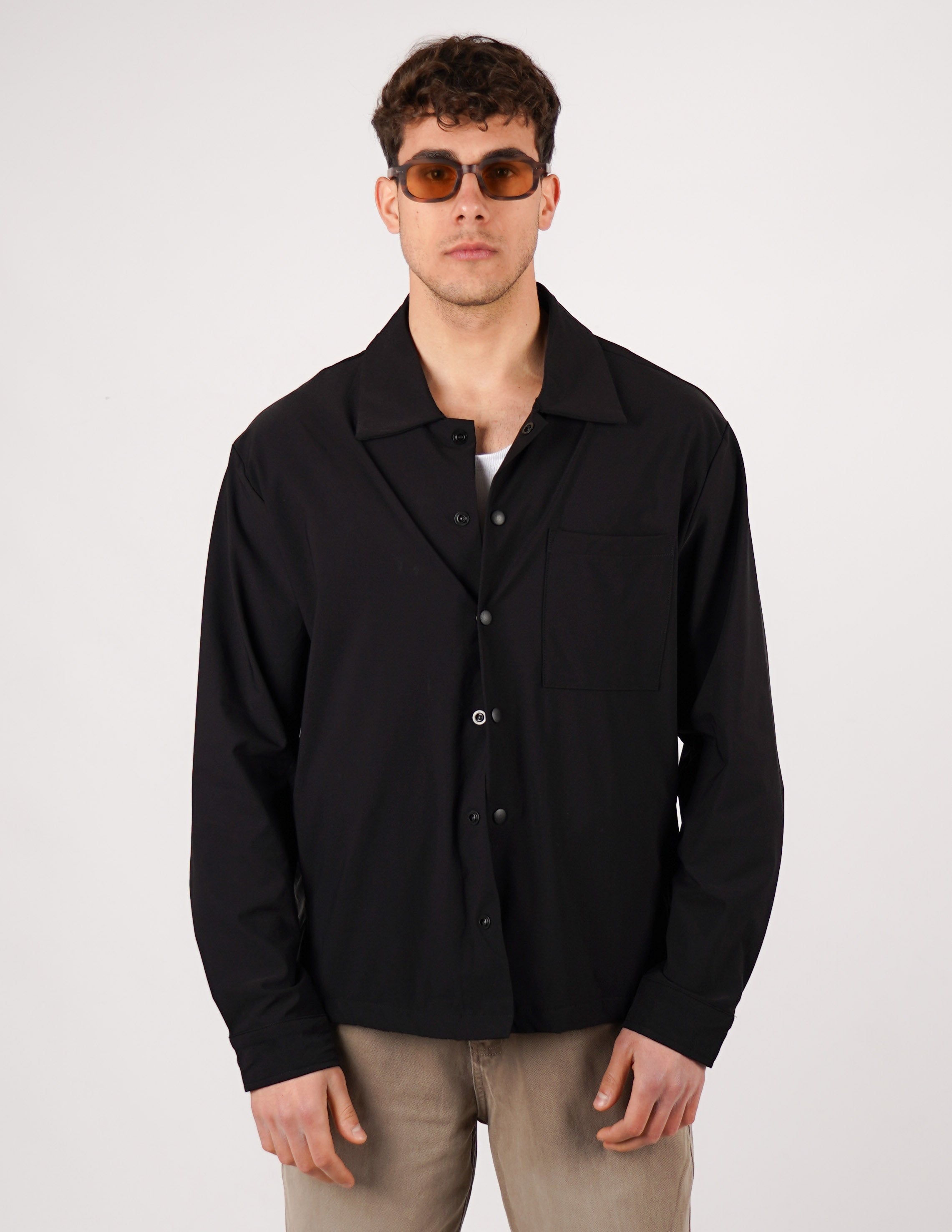 CAMICIA TINTA UNITA BOTTONE AUTOMATICO