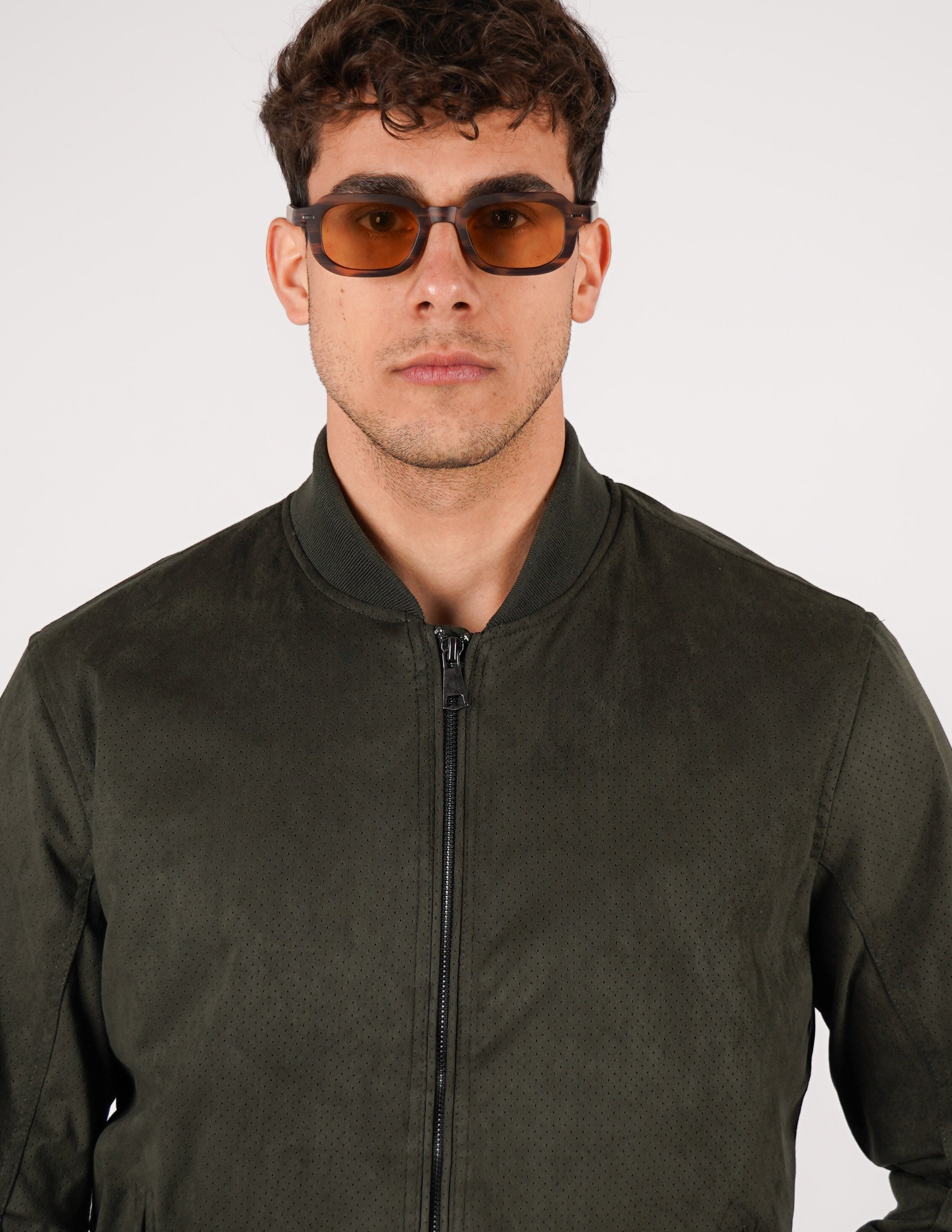 GIUBBINO COLLO COLLEGE TRAFORATO