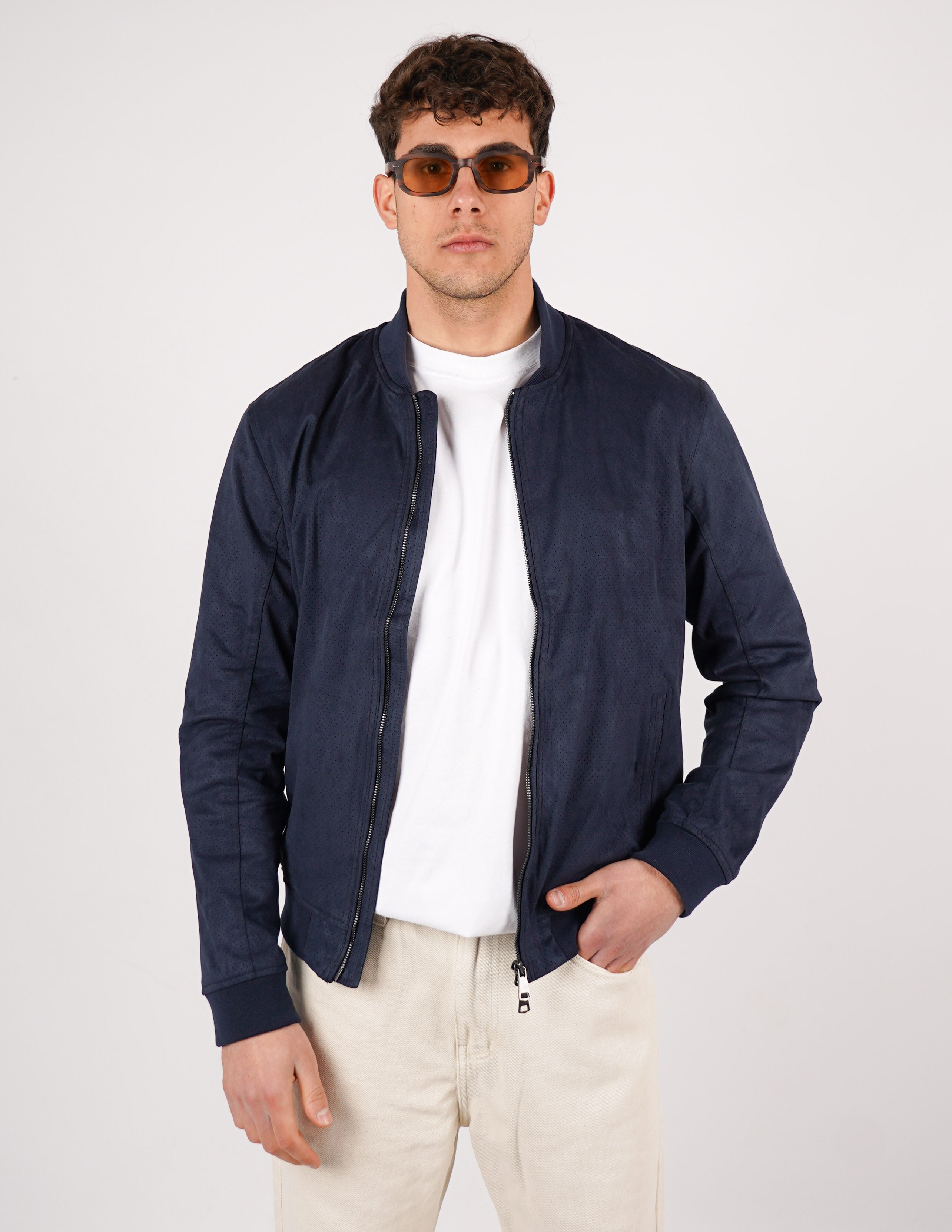 GIUBBINO COLLO COLLEGE TRAFORATO