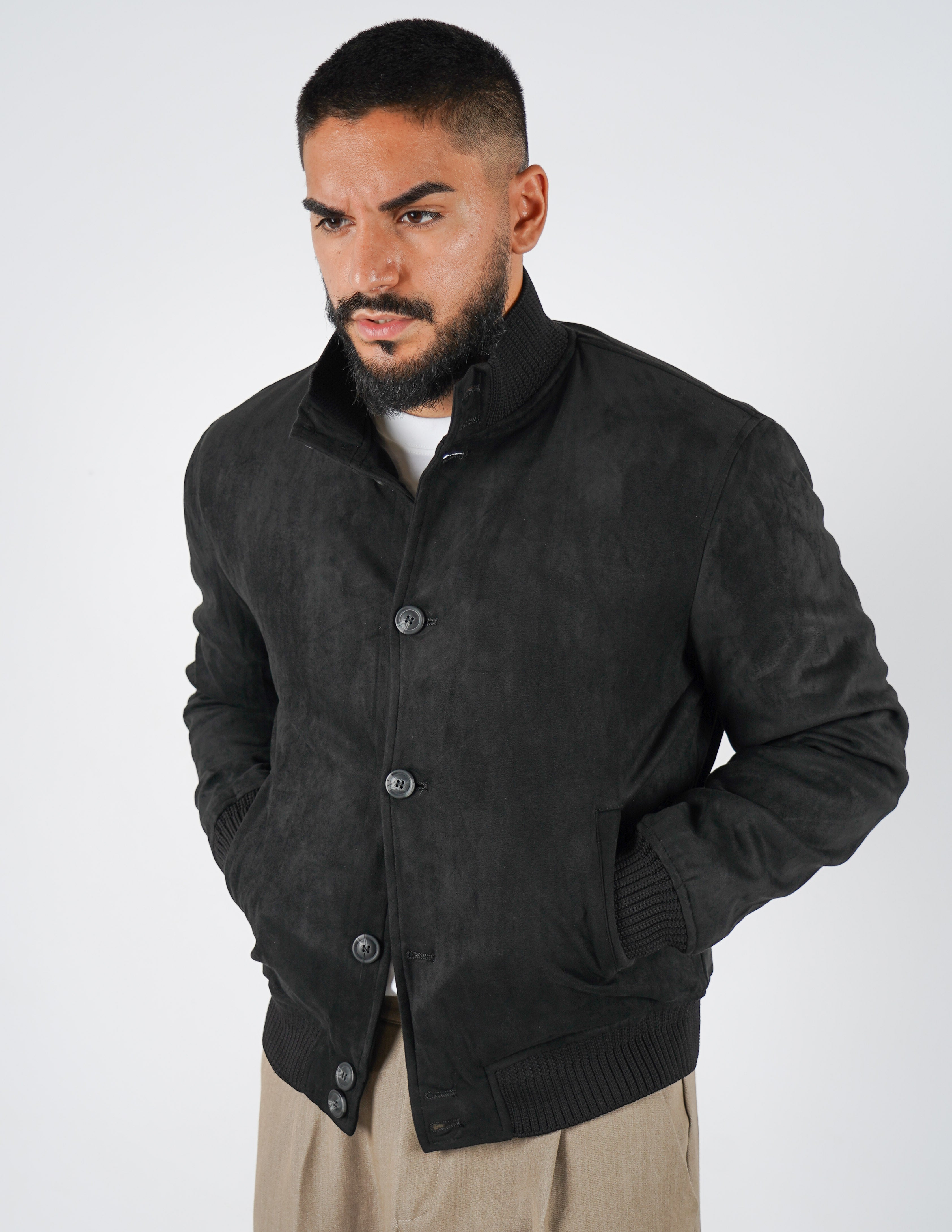 Giubbino imbottito con bottoni