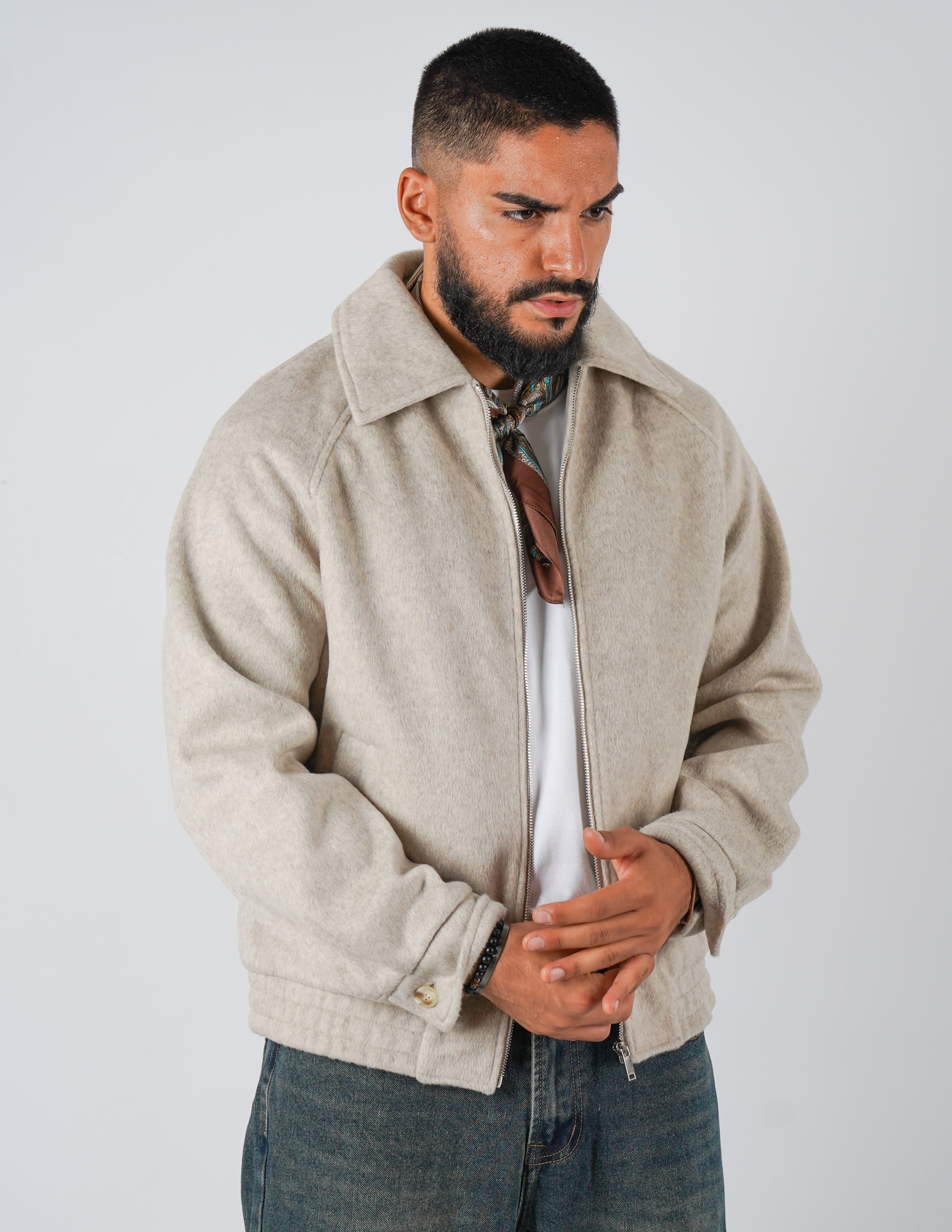 Cappotto con collo in panno
