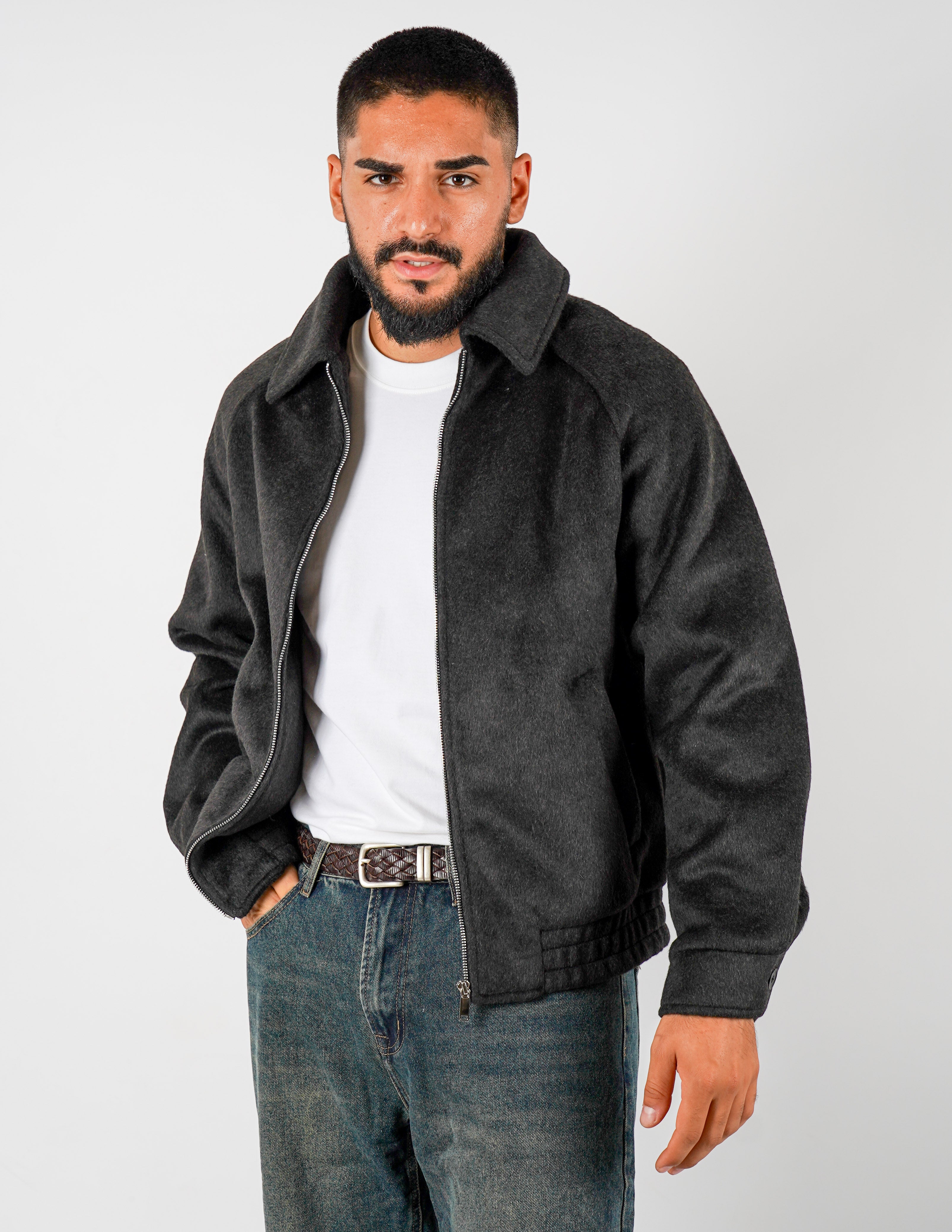 Cappotto con collo in panno