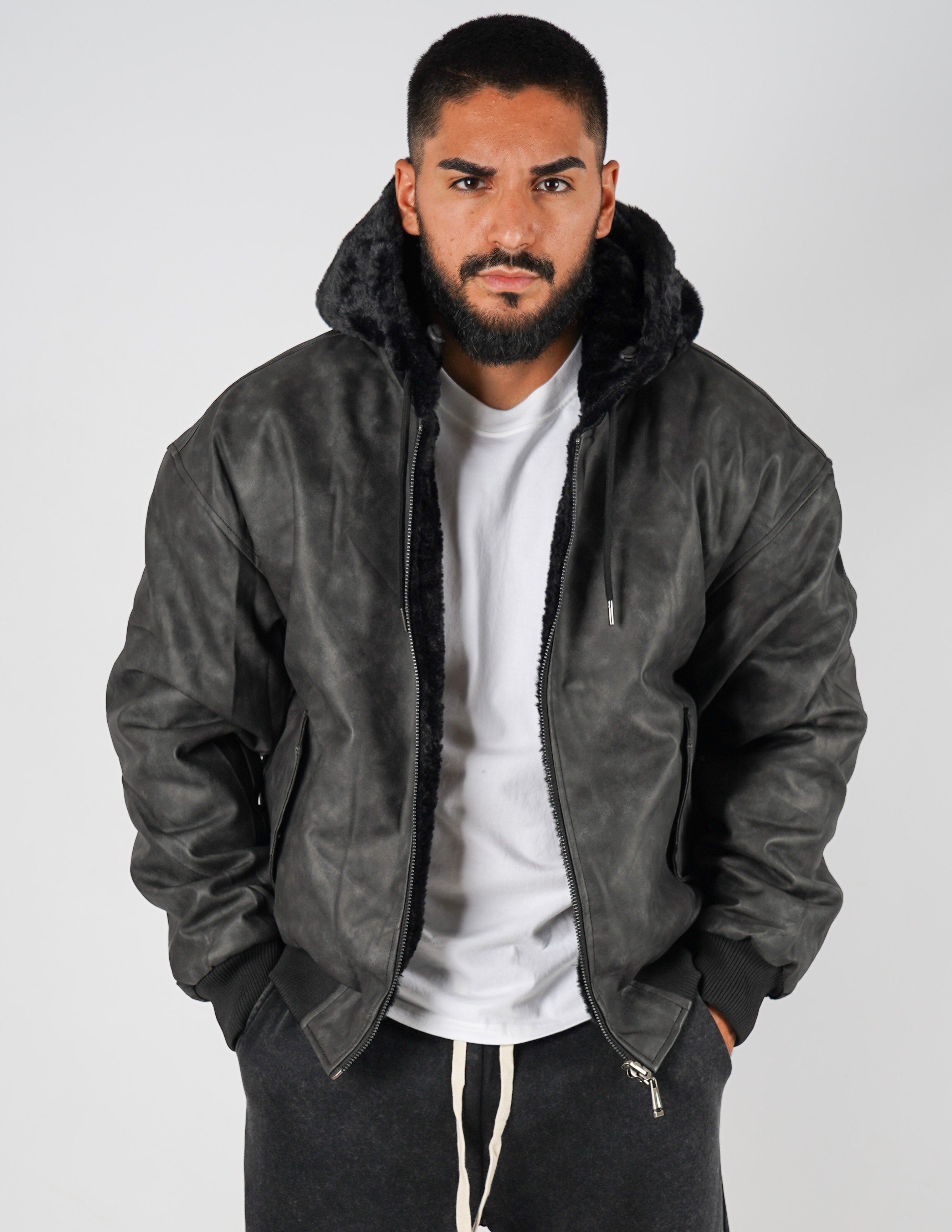 Pelliccia uomo reversibile con cappuccio