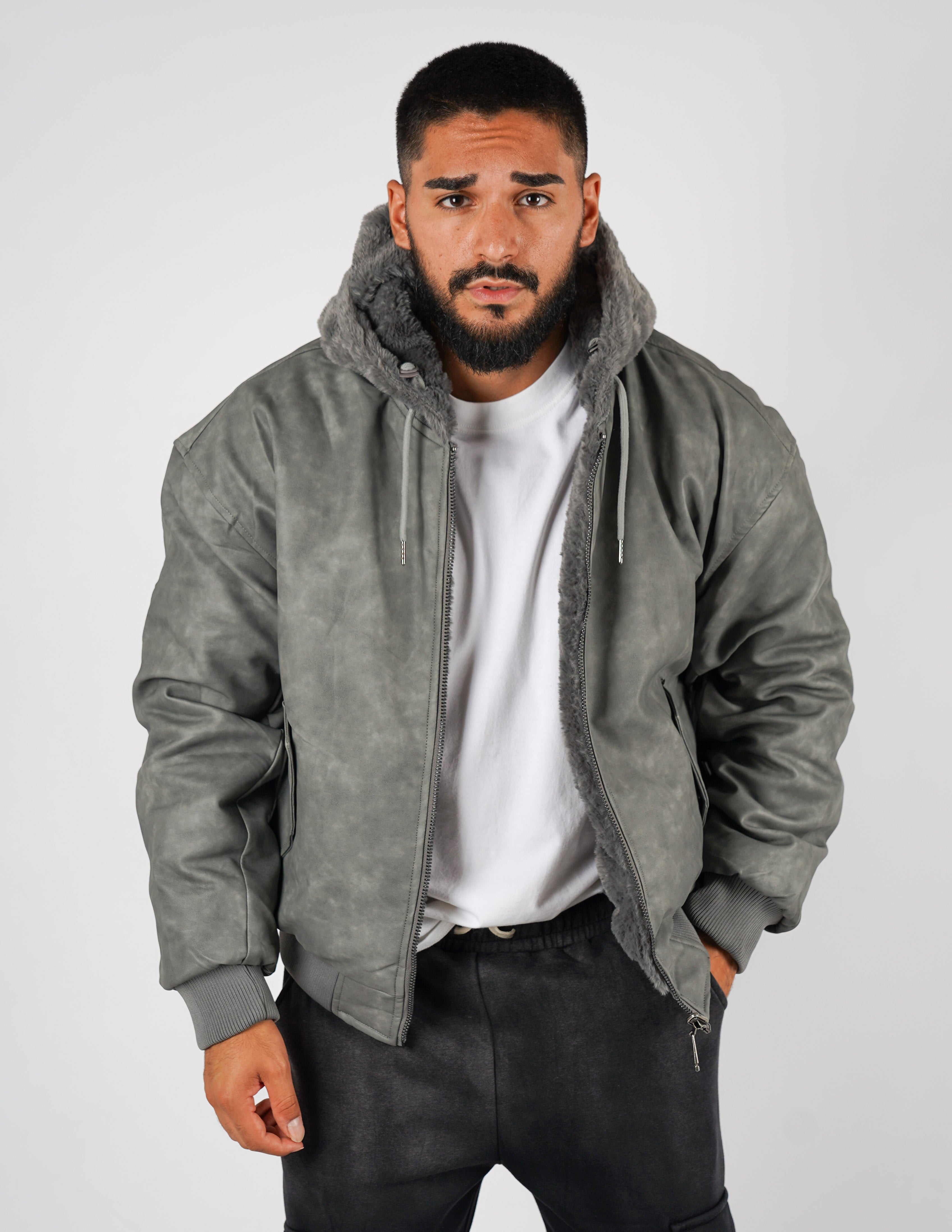 Pelliccia uomo reversibile con cappuccio