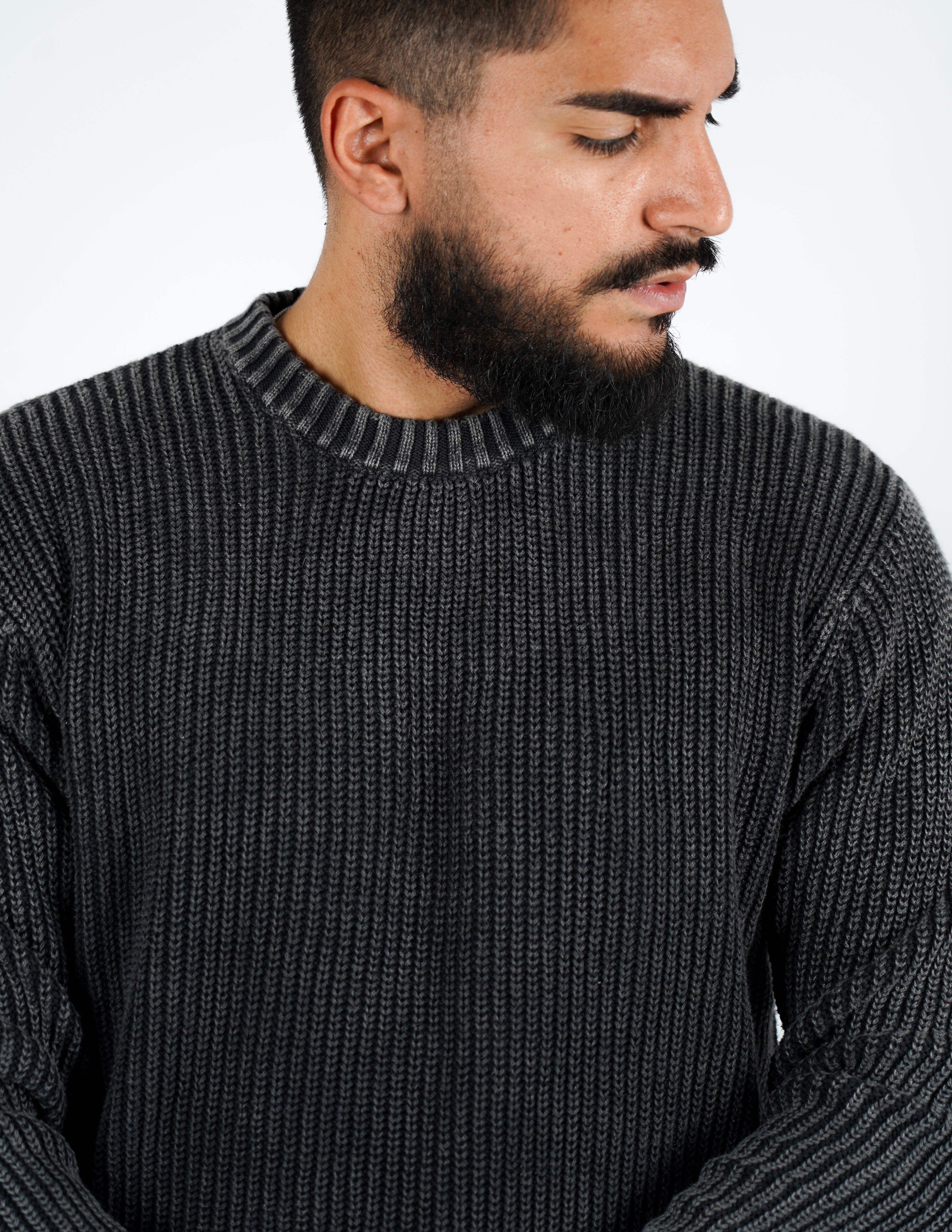 Maglione slavato girocollo