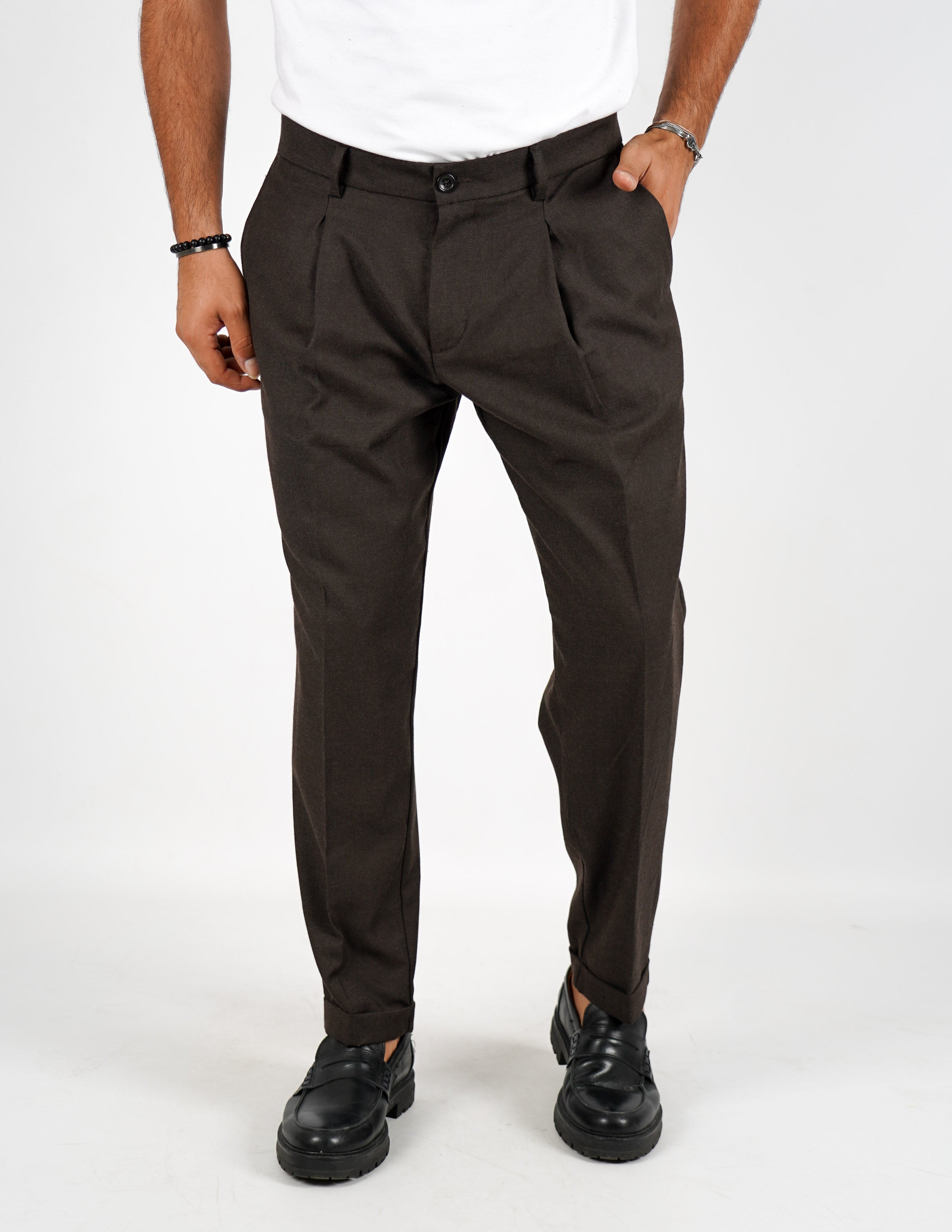 Pantalone con pence Over D