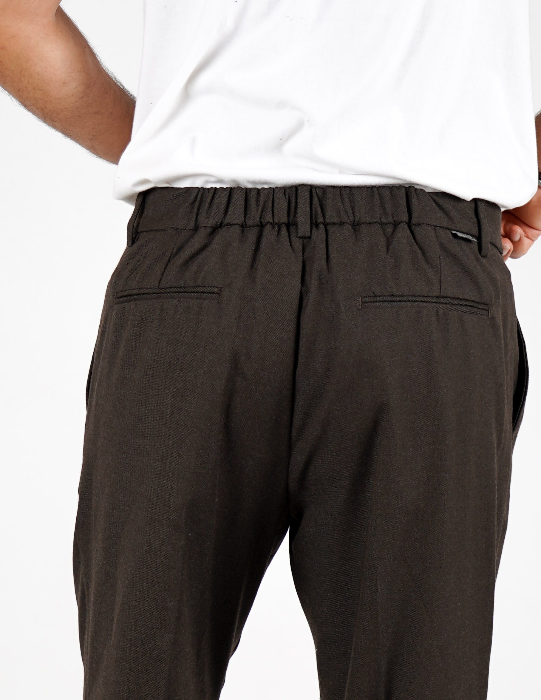 Pantalone con pence Over D