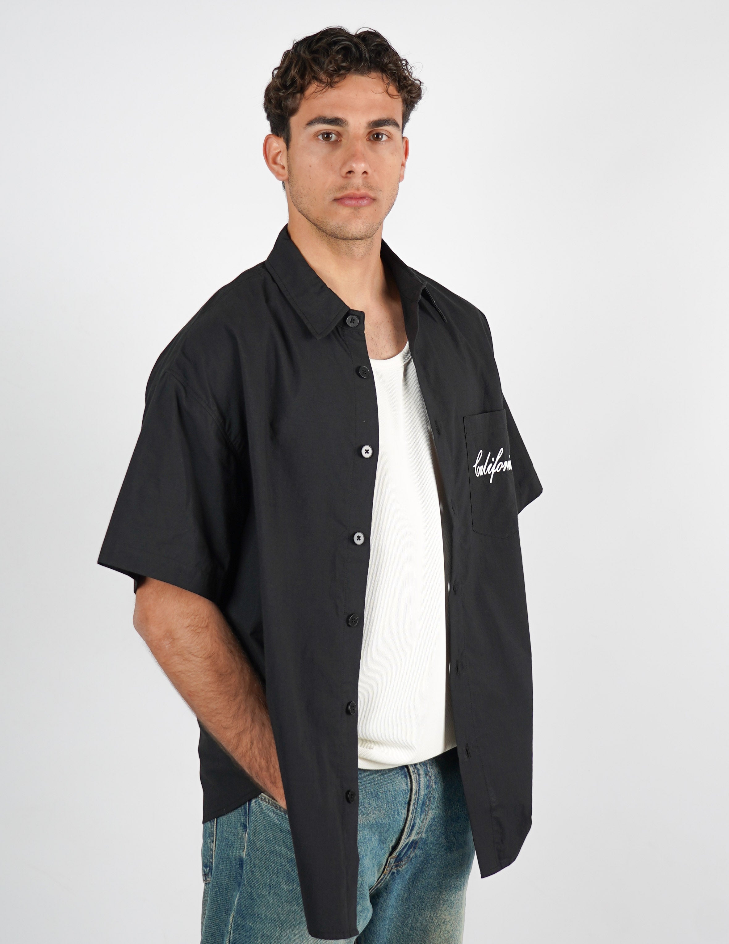 CAMICIA MANICA CORTA STRUTTURATA CON NUMERO