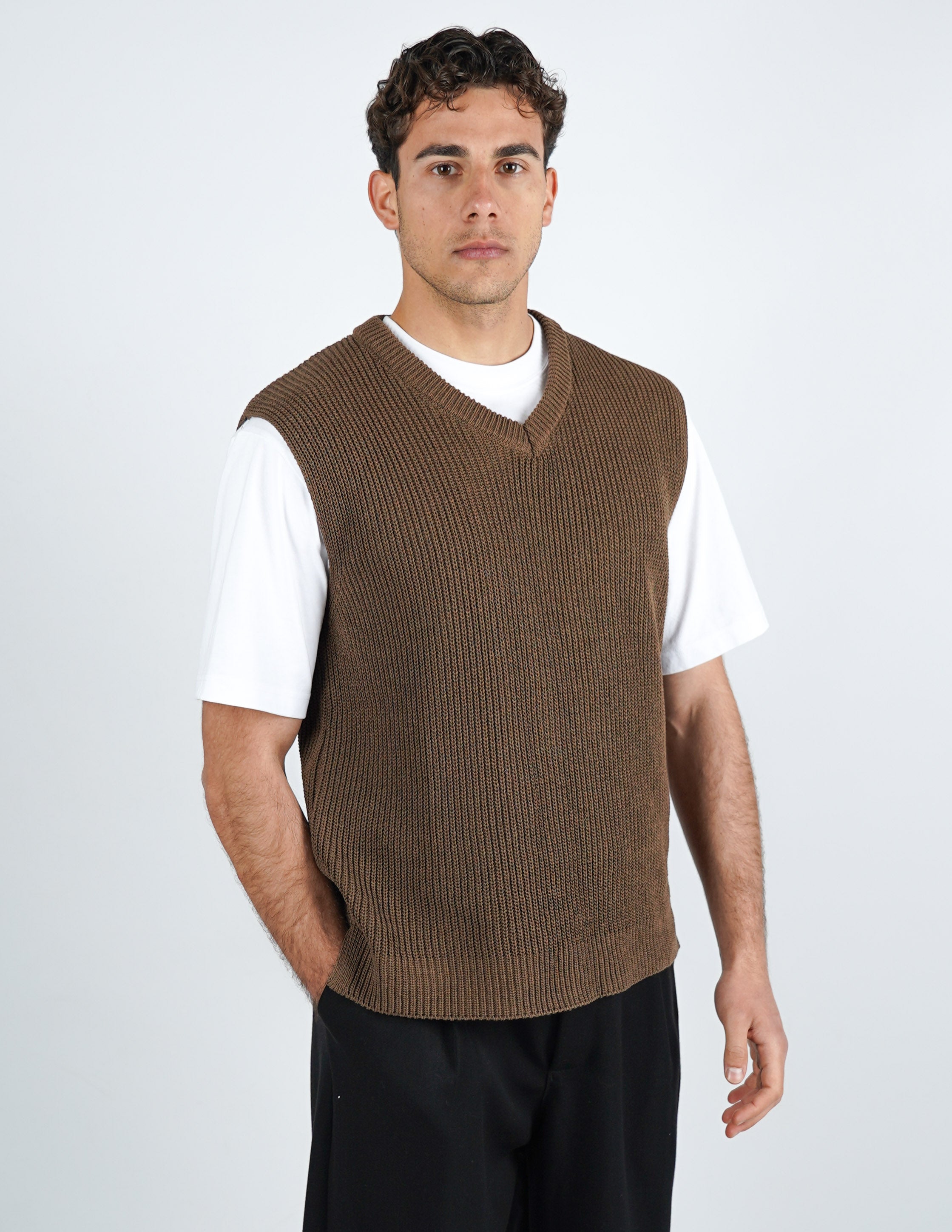 SMANICATO COLLO A V IN COTONE