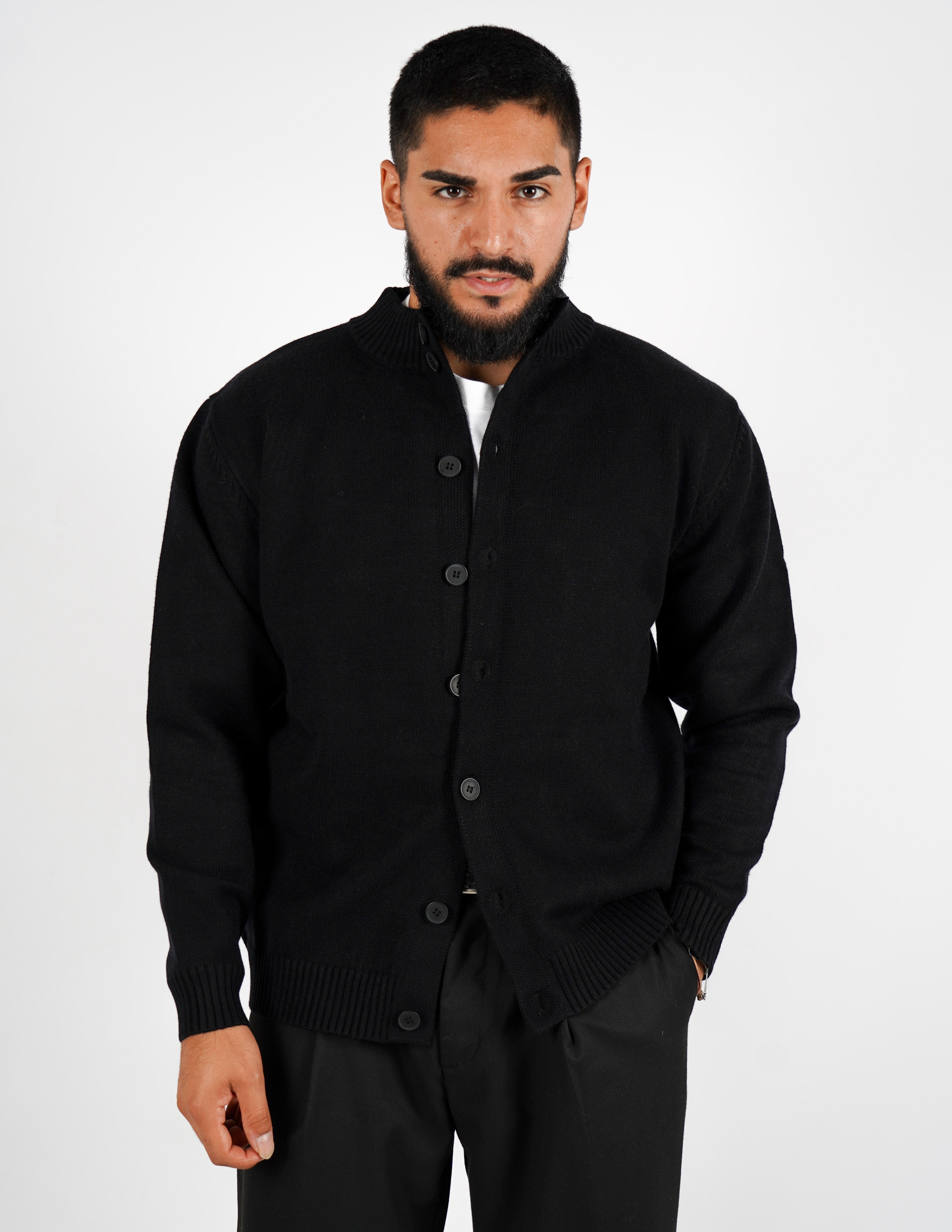 Cardigan manica lunga con collo