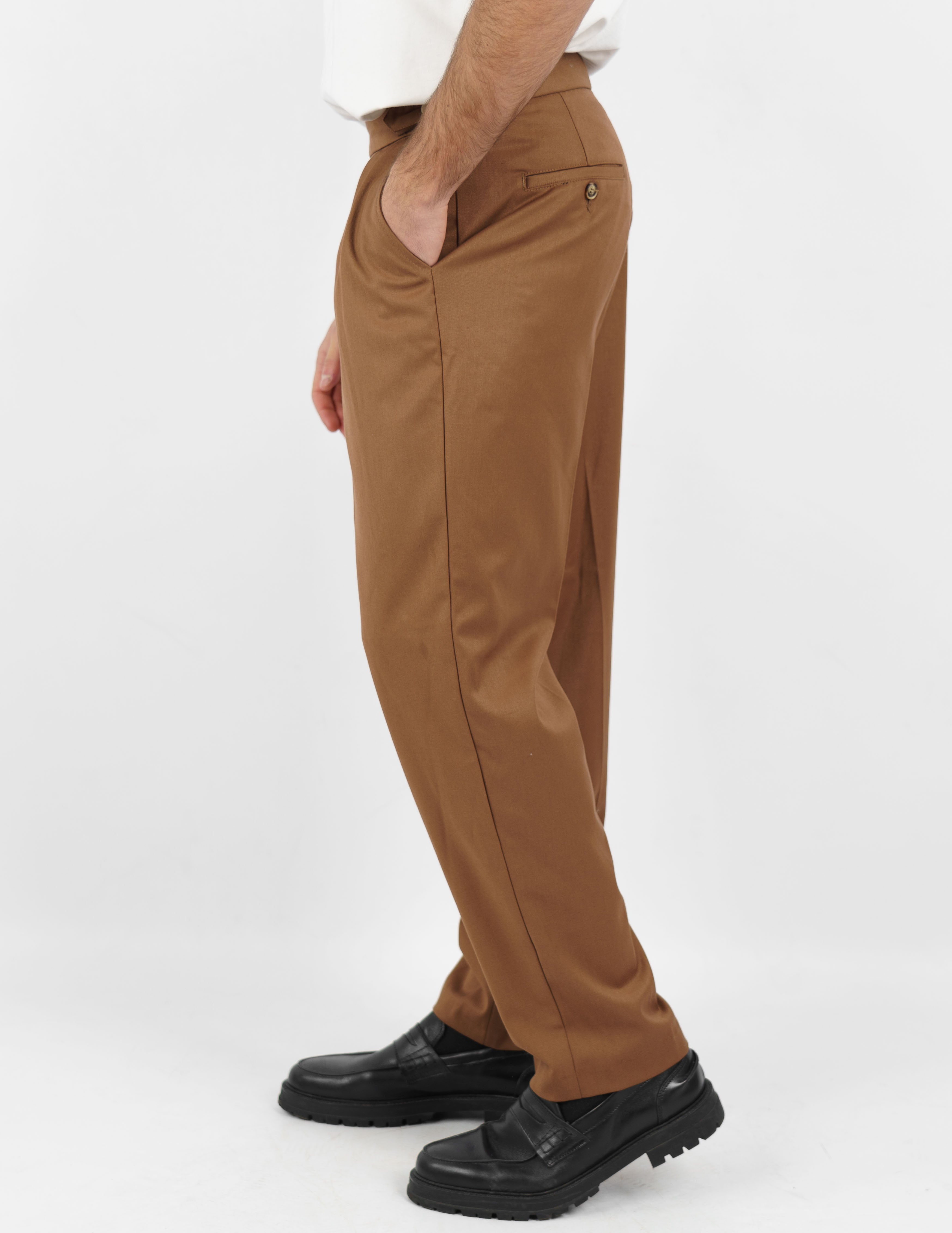 pantalone elegante fondo ampio