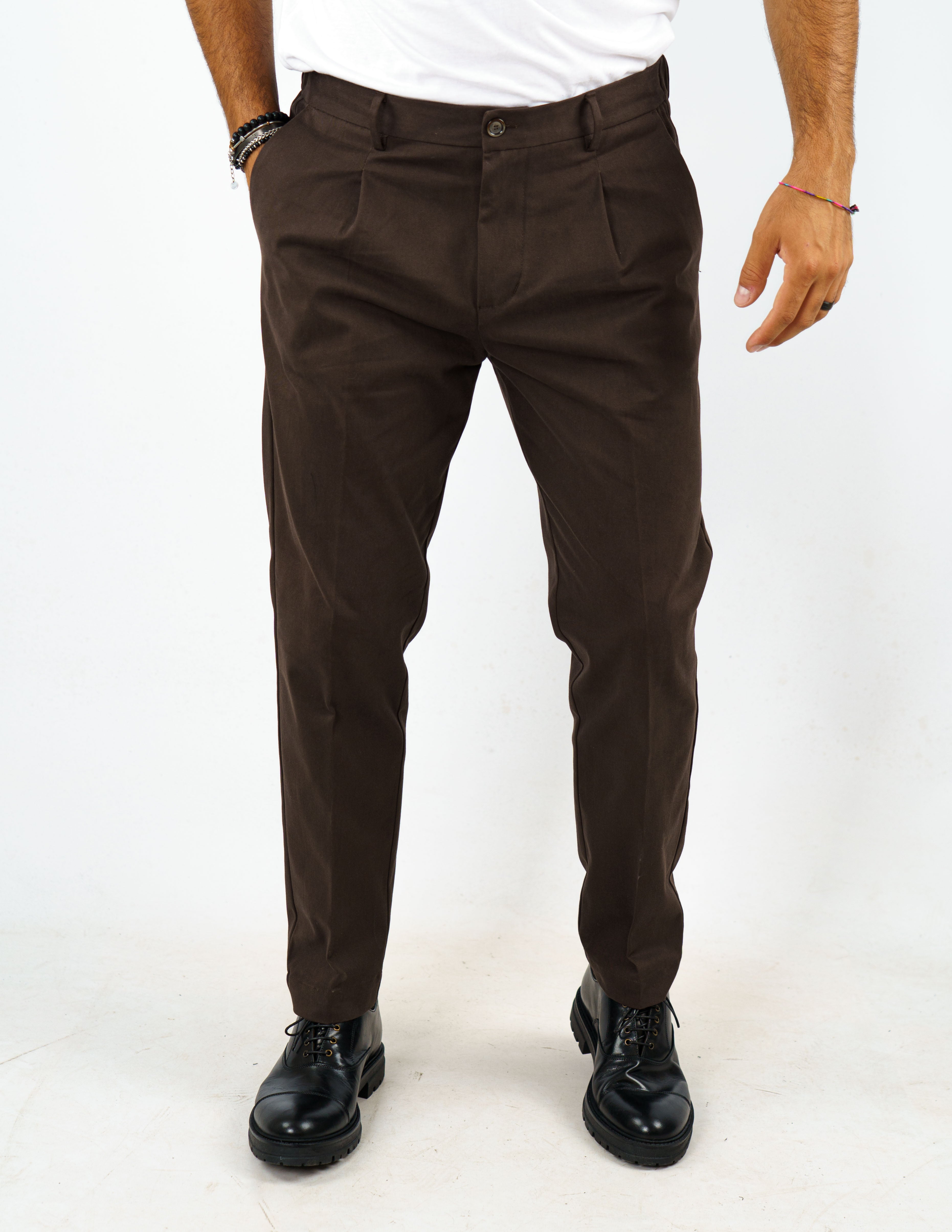 pantalone lungo con pence over d