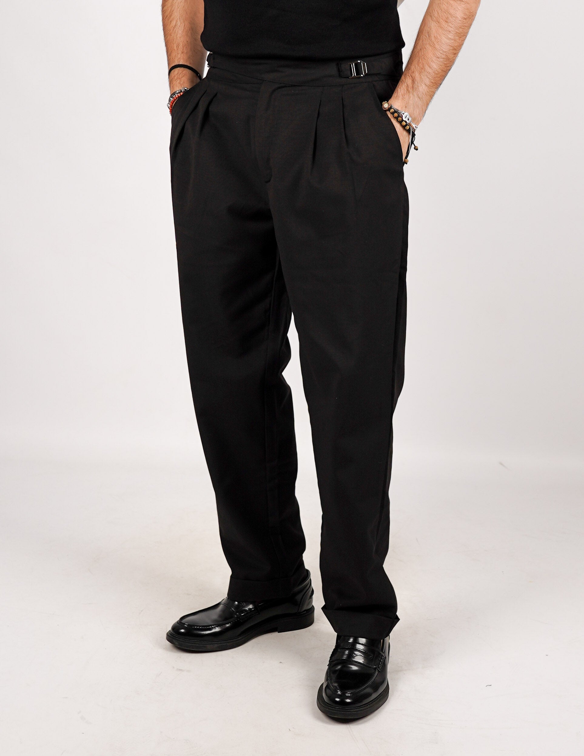 PANTALONE ELEGANTE CON FIBIA