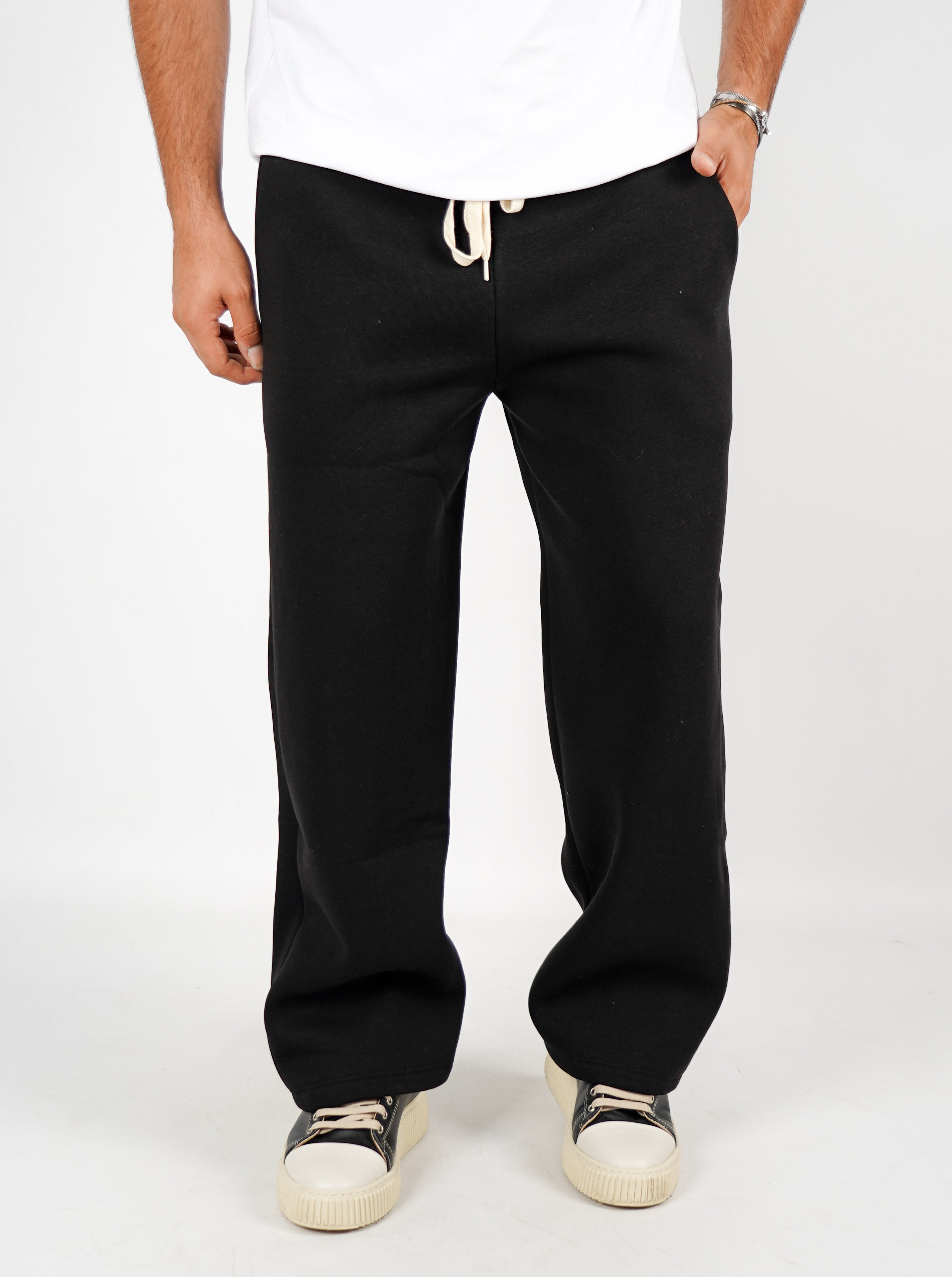Pantalone in tuta fondo largo