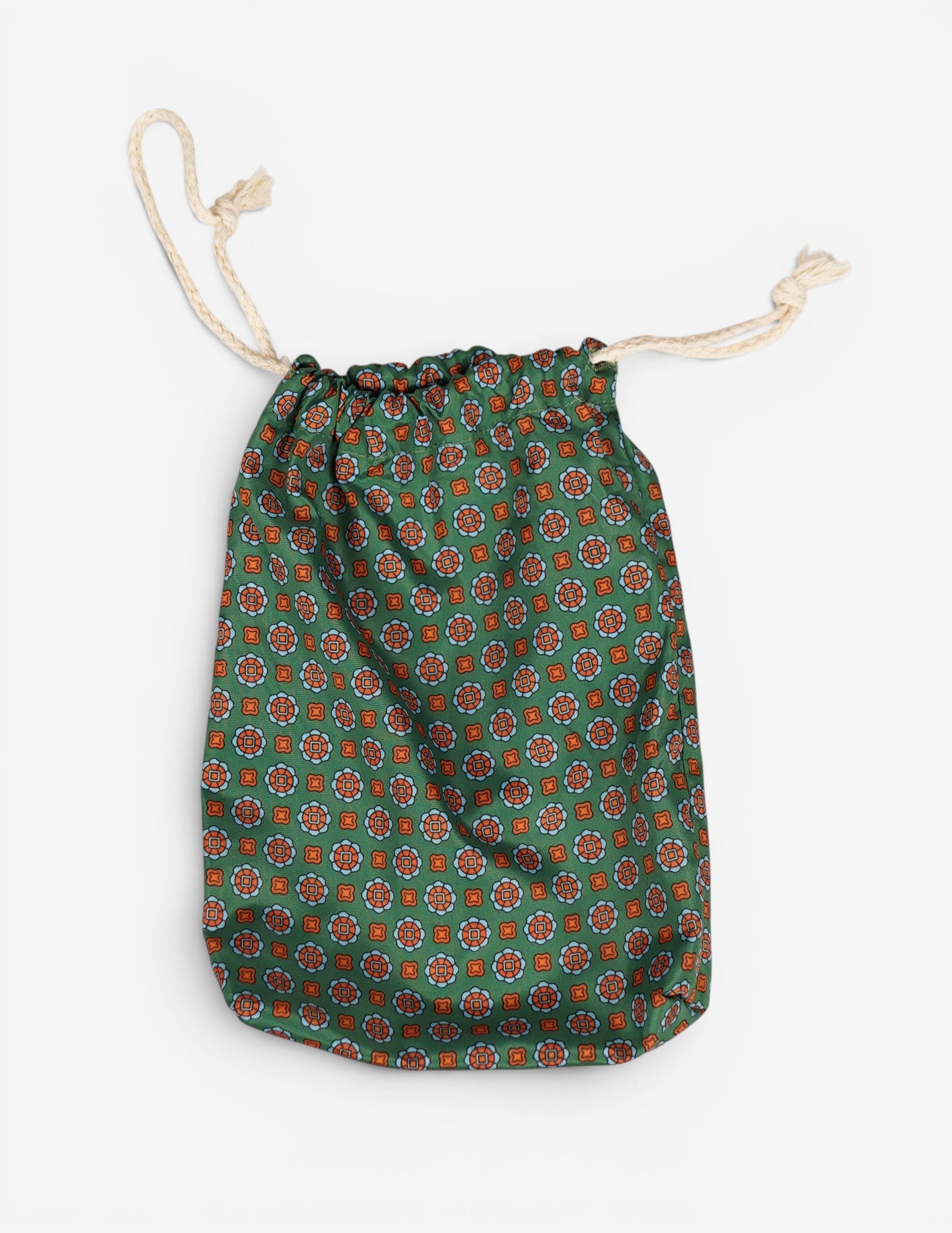 costume fantasia con SACCHETTO
