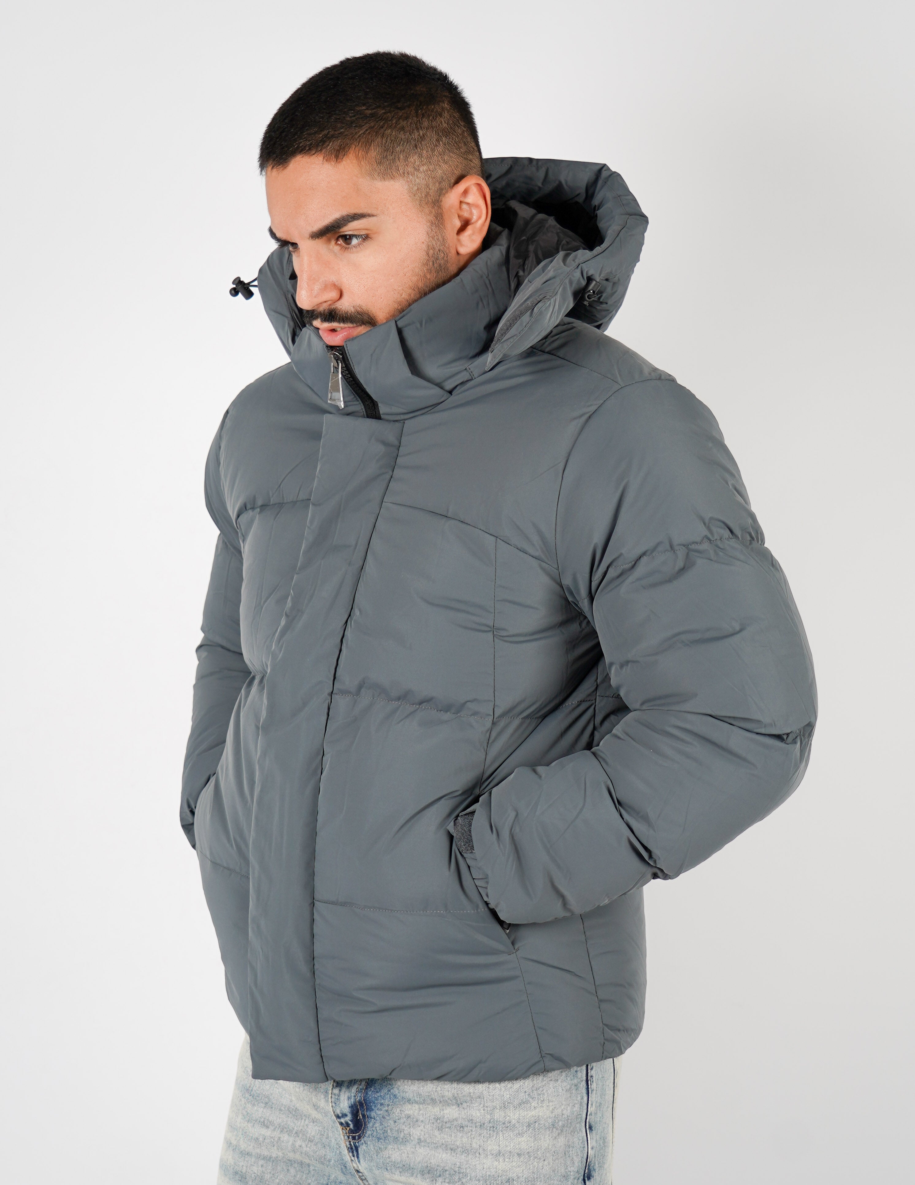 Bomber con cappuccio tinta unita