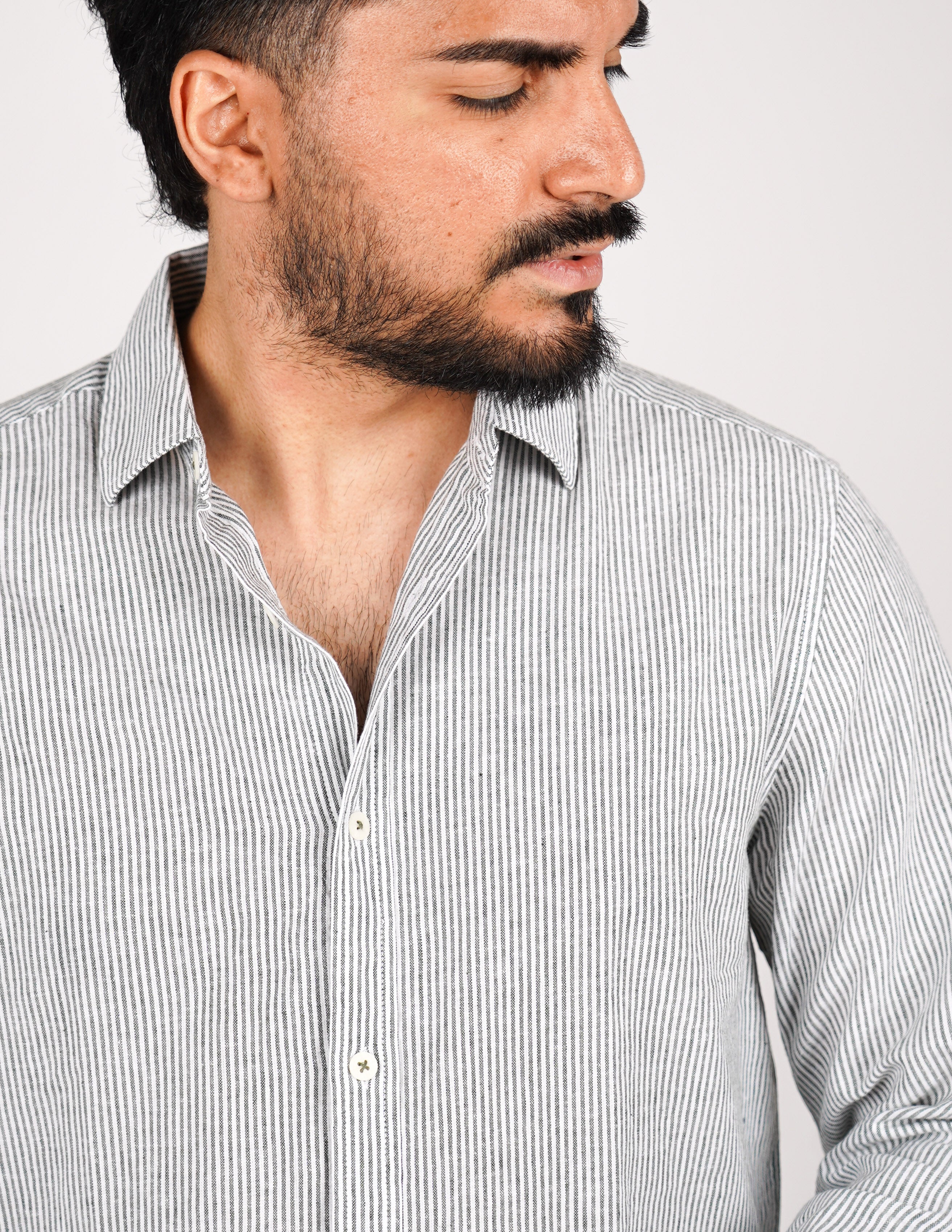 CAMICIA IN MISTO LINO RIGA STRETTA