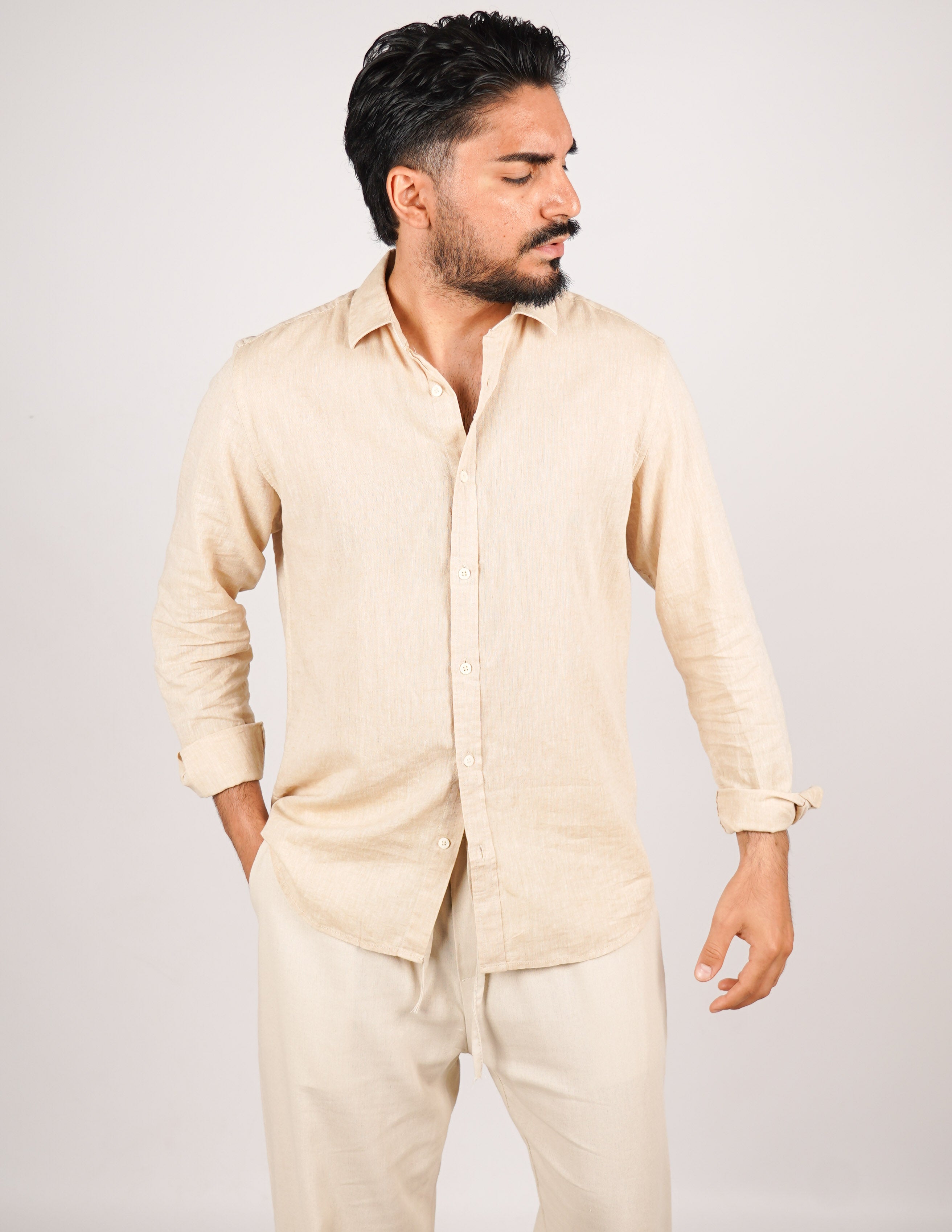 camicia uomo profumata in lino collo classico