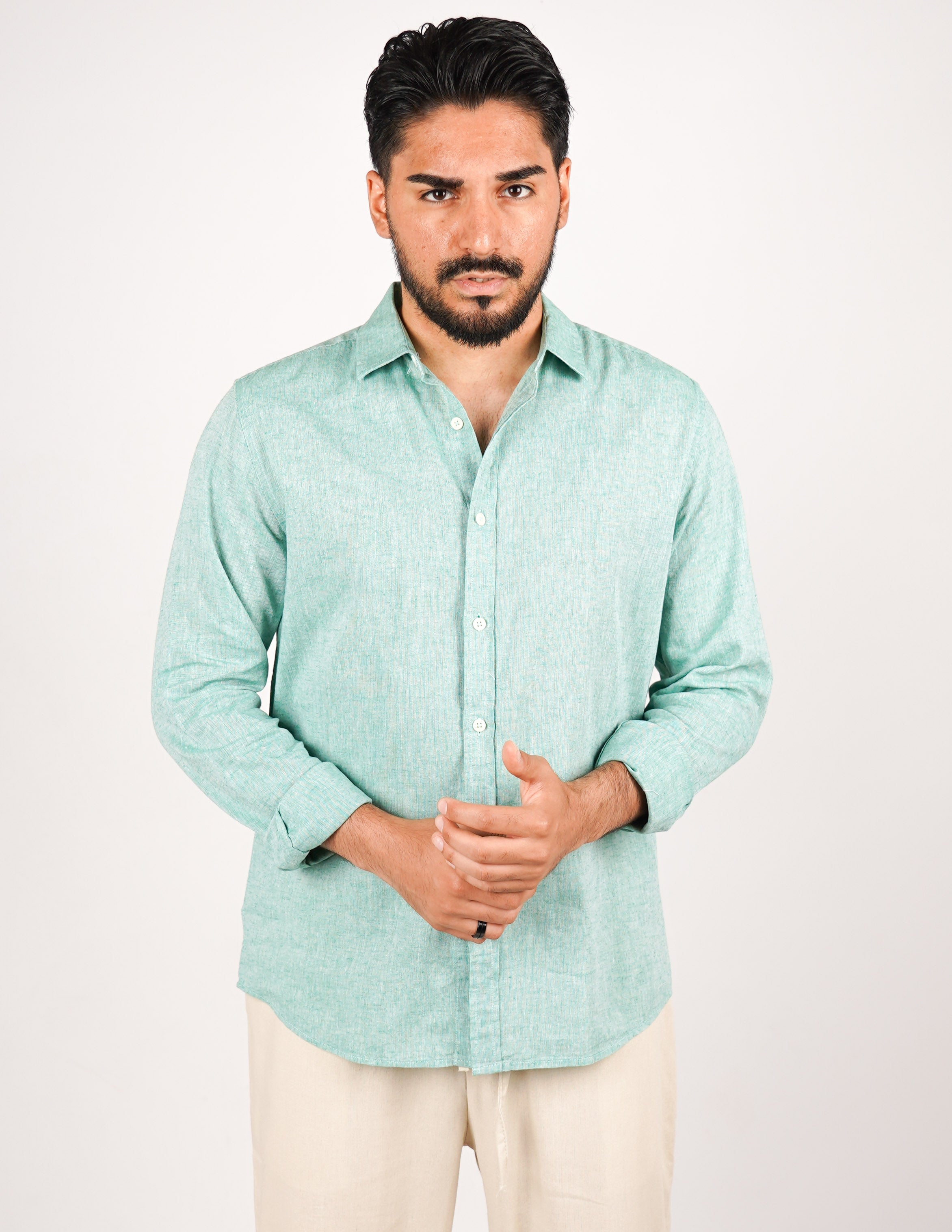 camicia uomo profumata in lino collo classico
