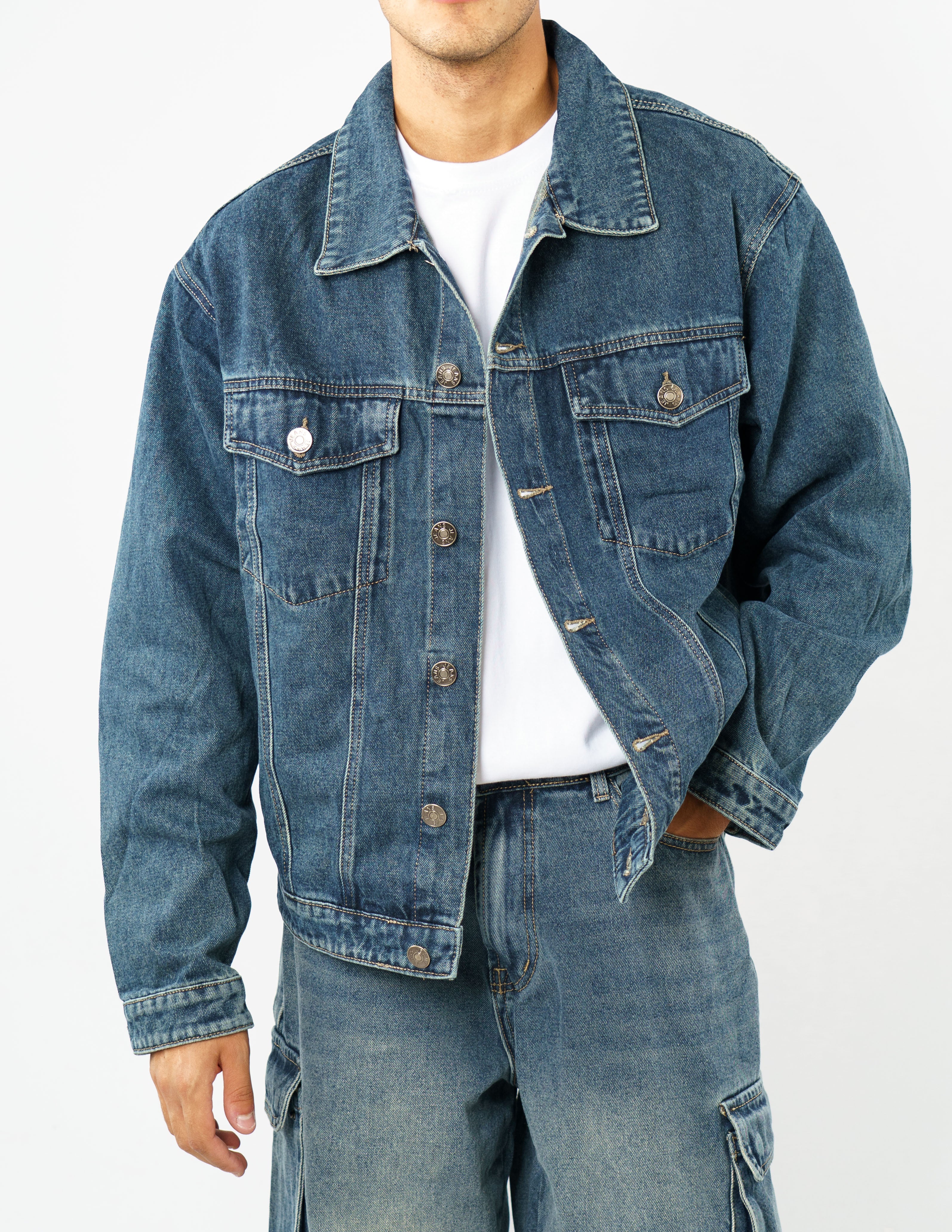 giubbino in denim oversize