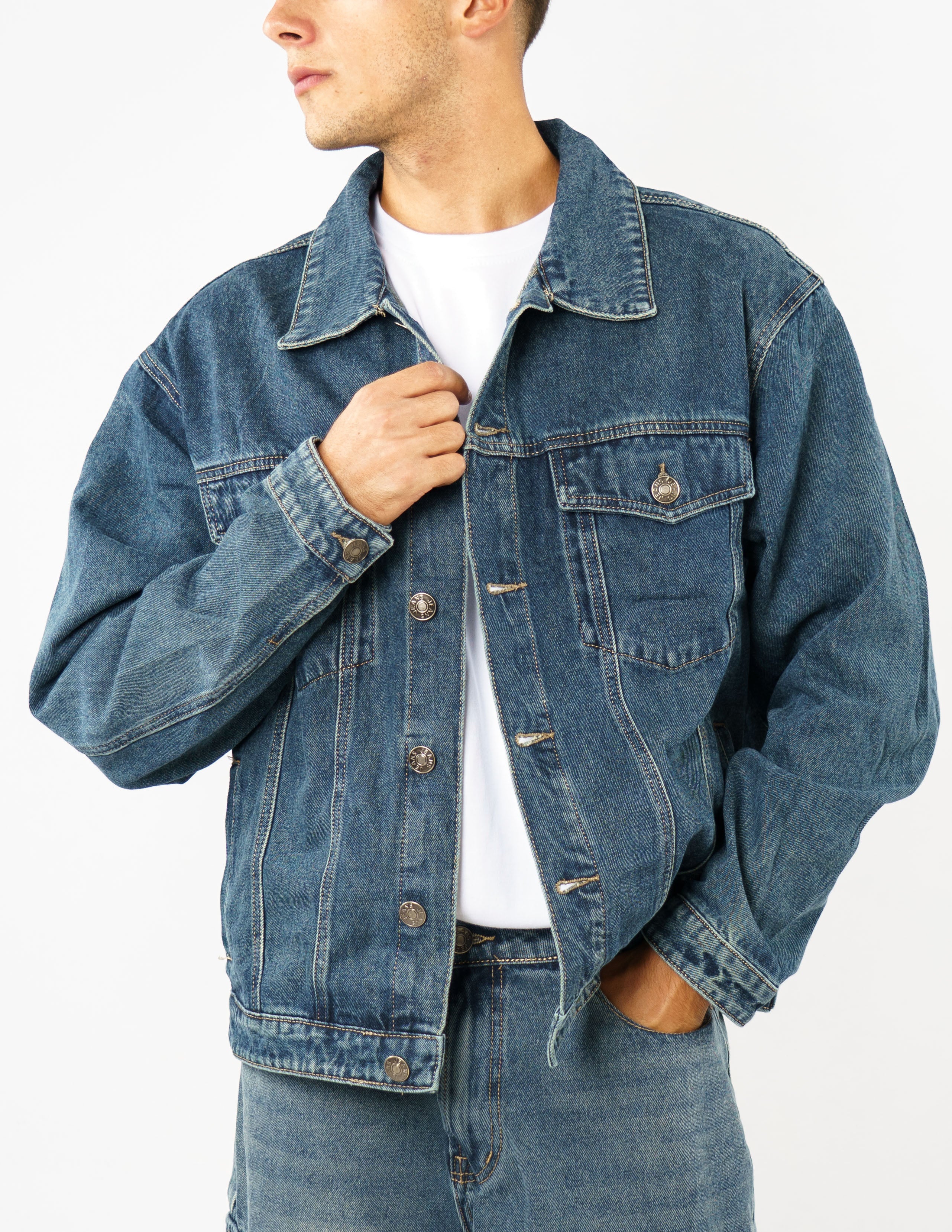 giubbino in denim oversize