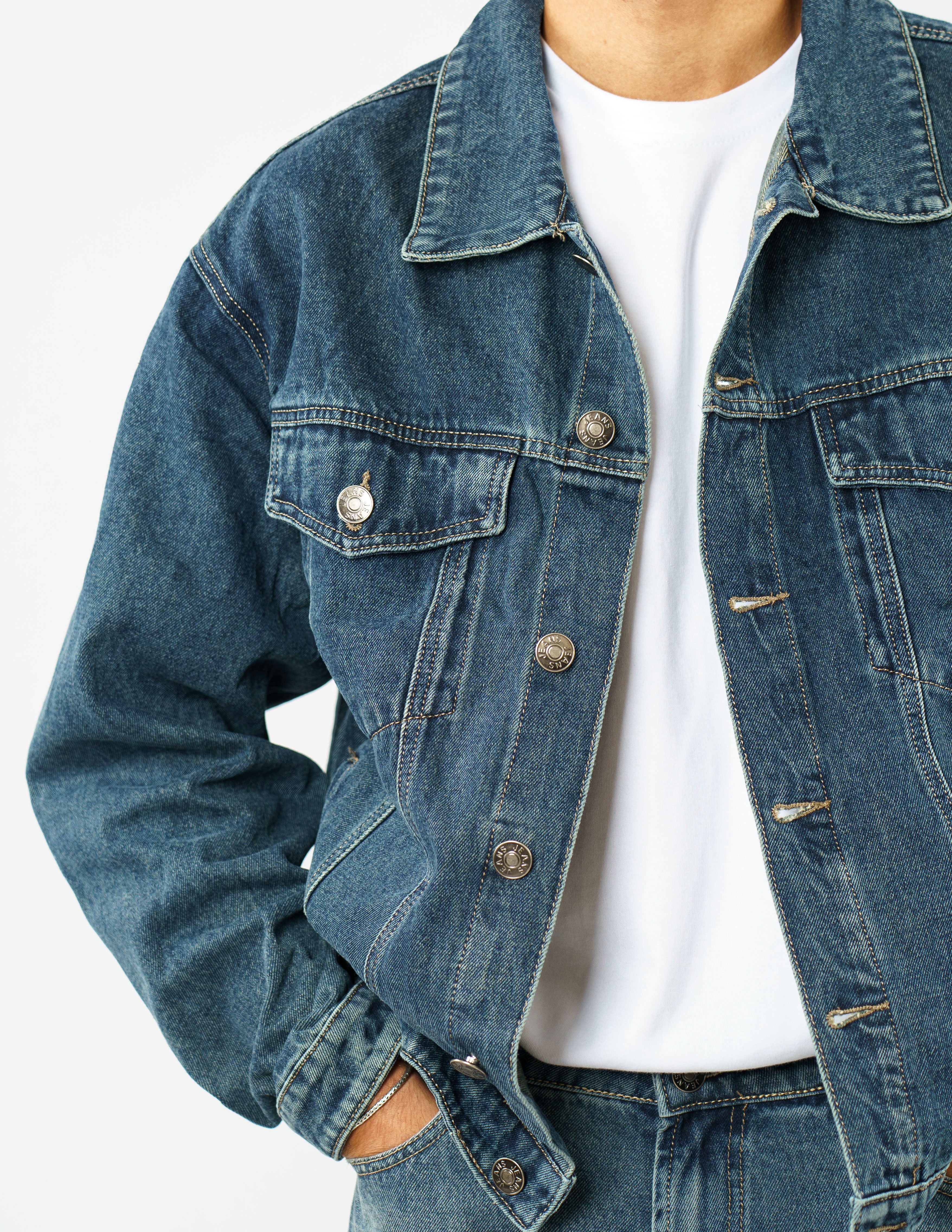 giubbino in denim oversize