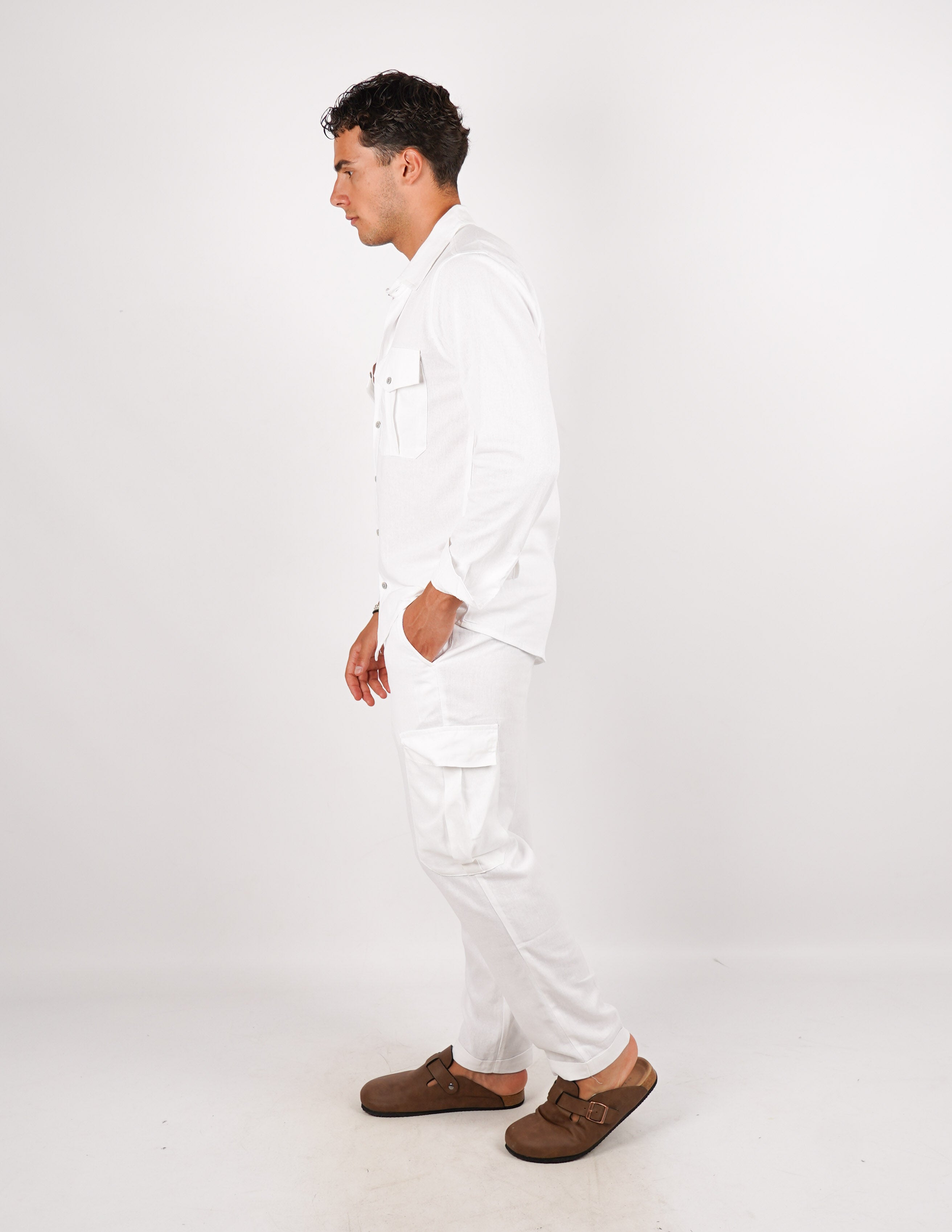 COORDINATO SLIM IN LINO CON TASCA