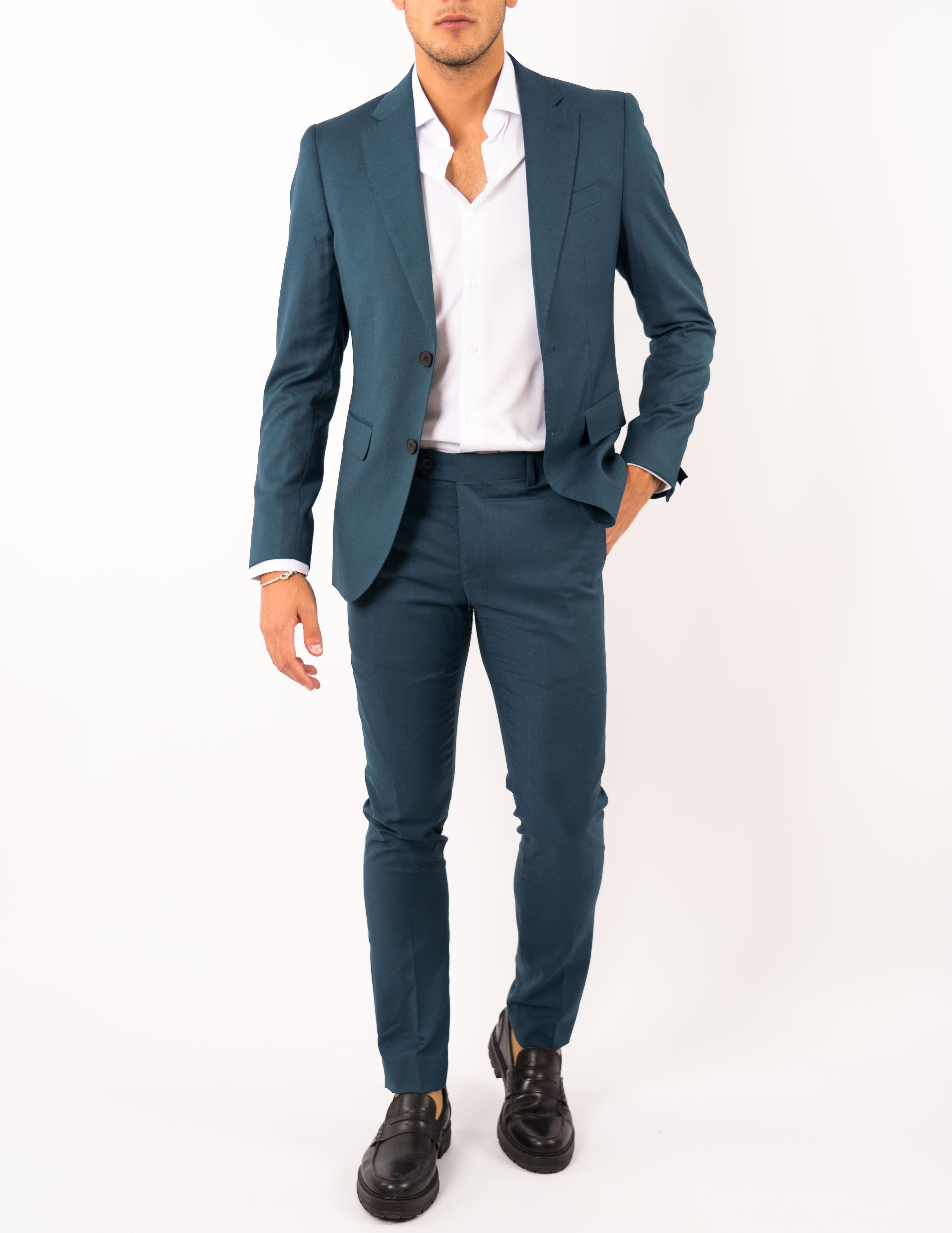 abito elegante monopetto sartoriale