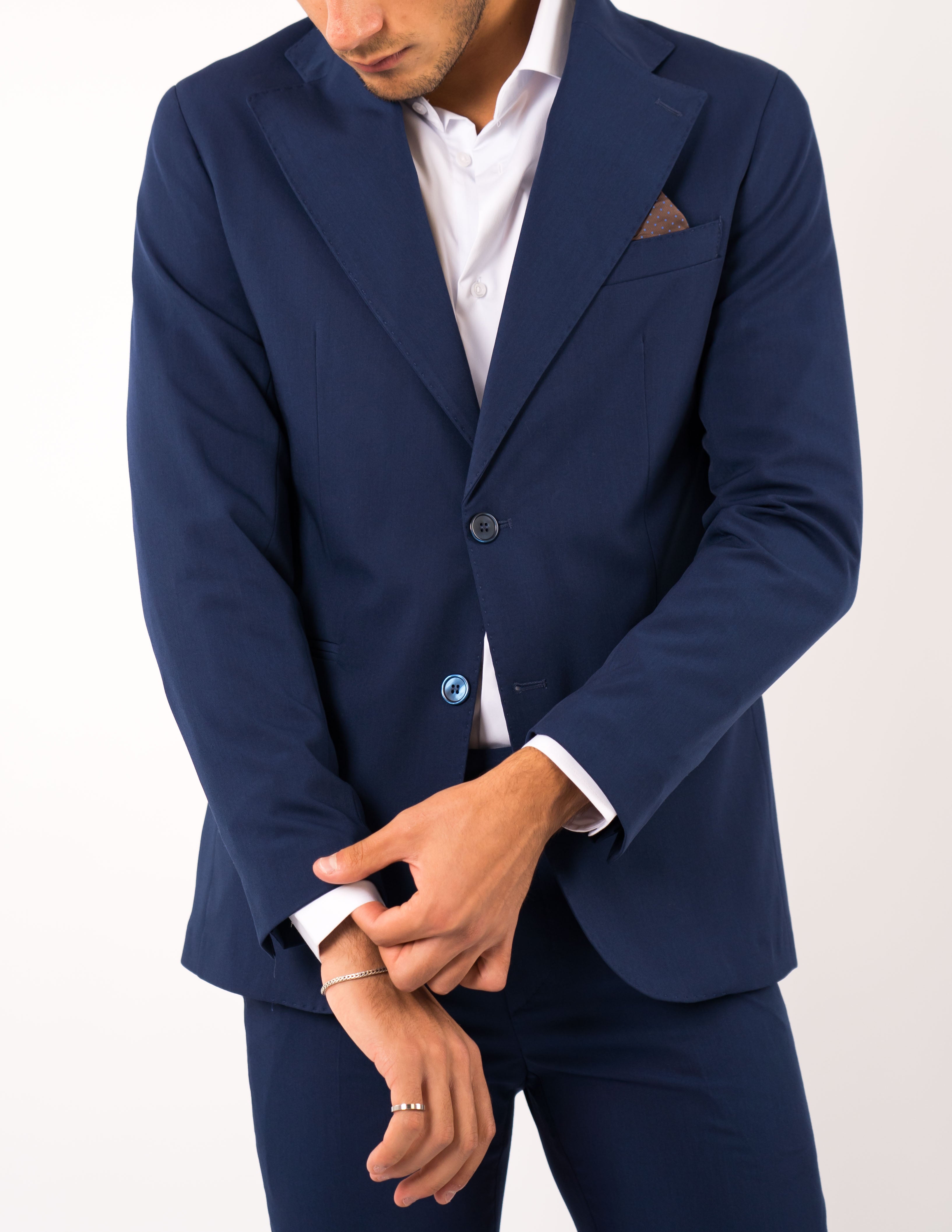 abito elegante monopetto sartoriale