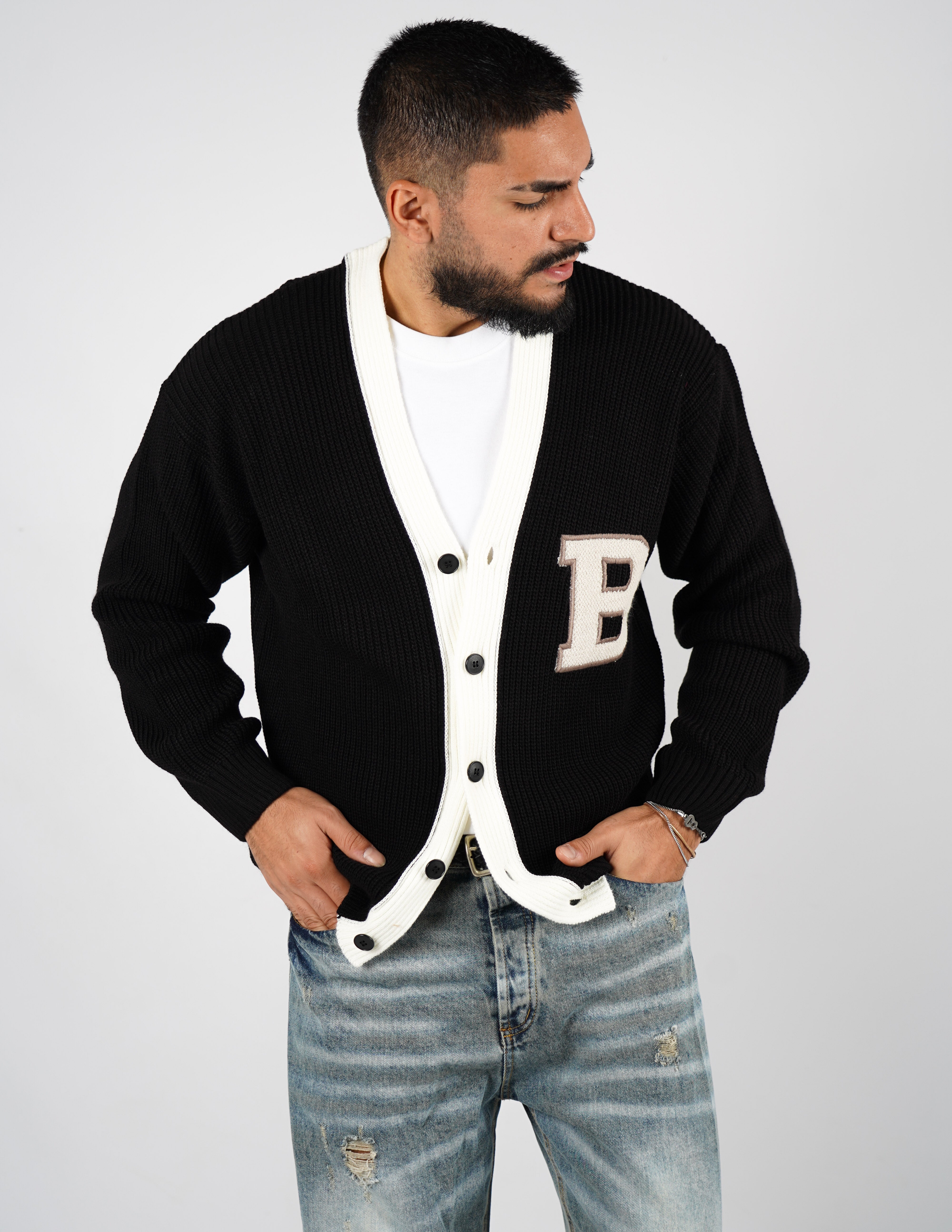 Cardigan doppio colore con patch