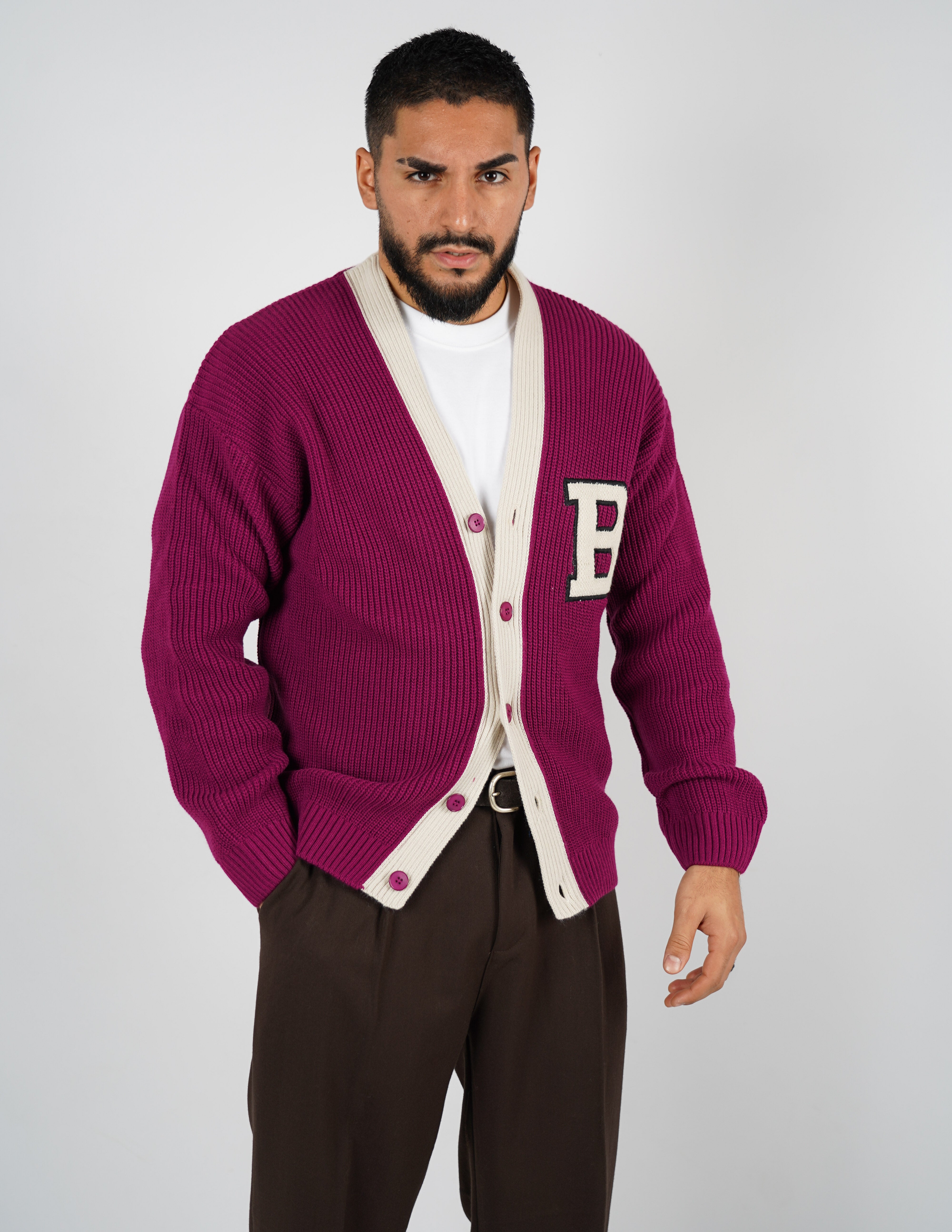 Cardigan doppio colore con patch