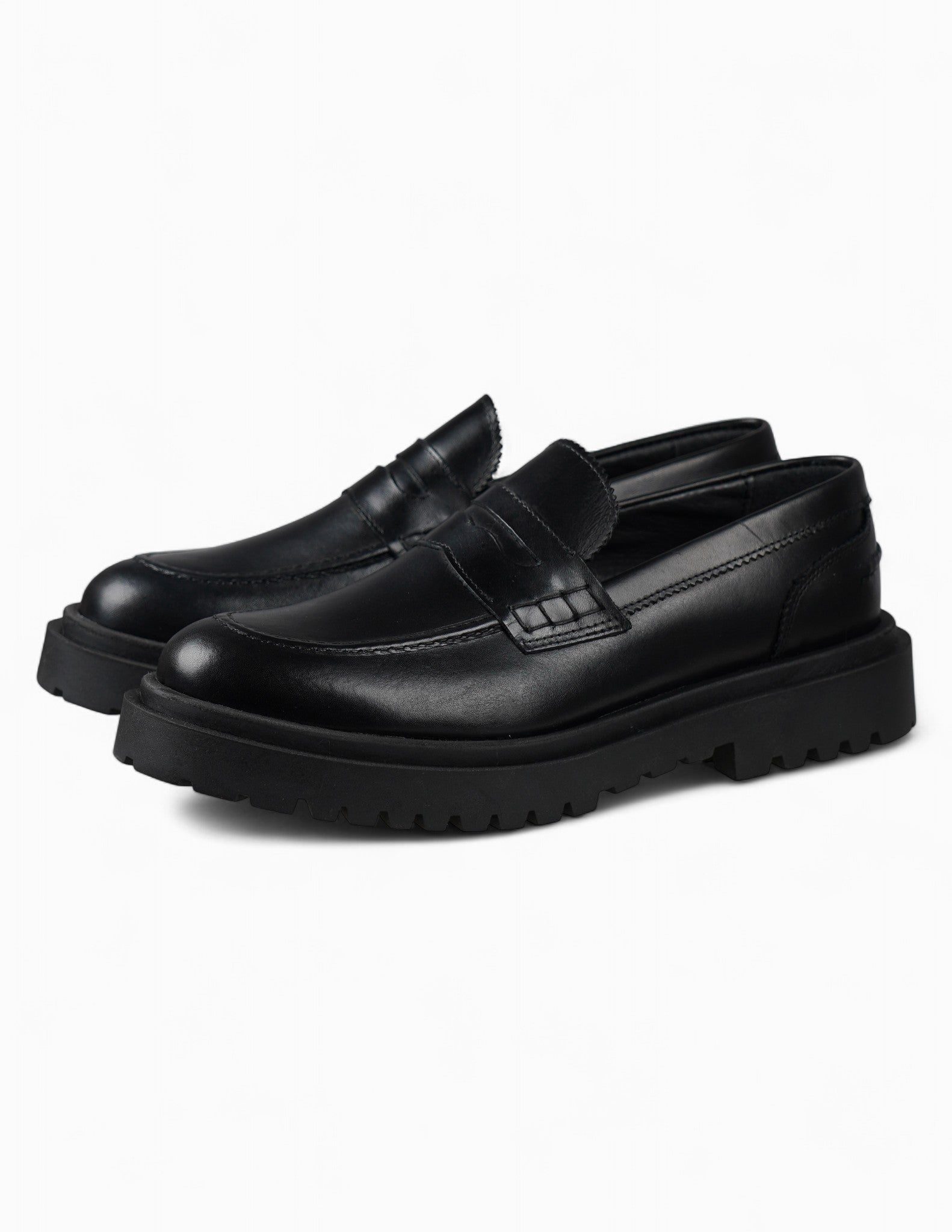 mocassino elegante fondo track