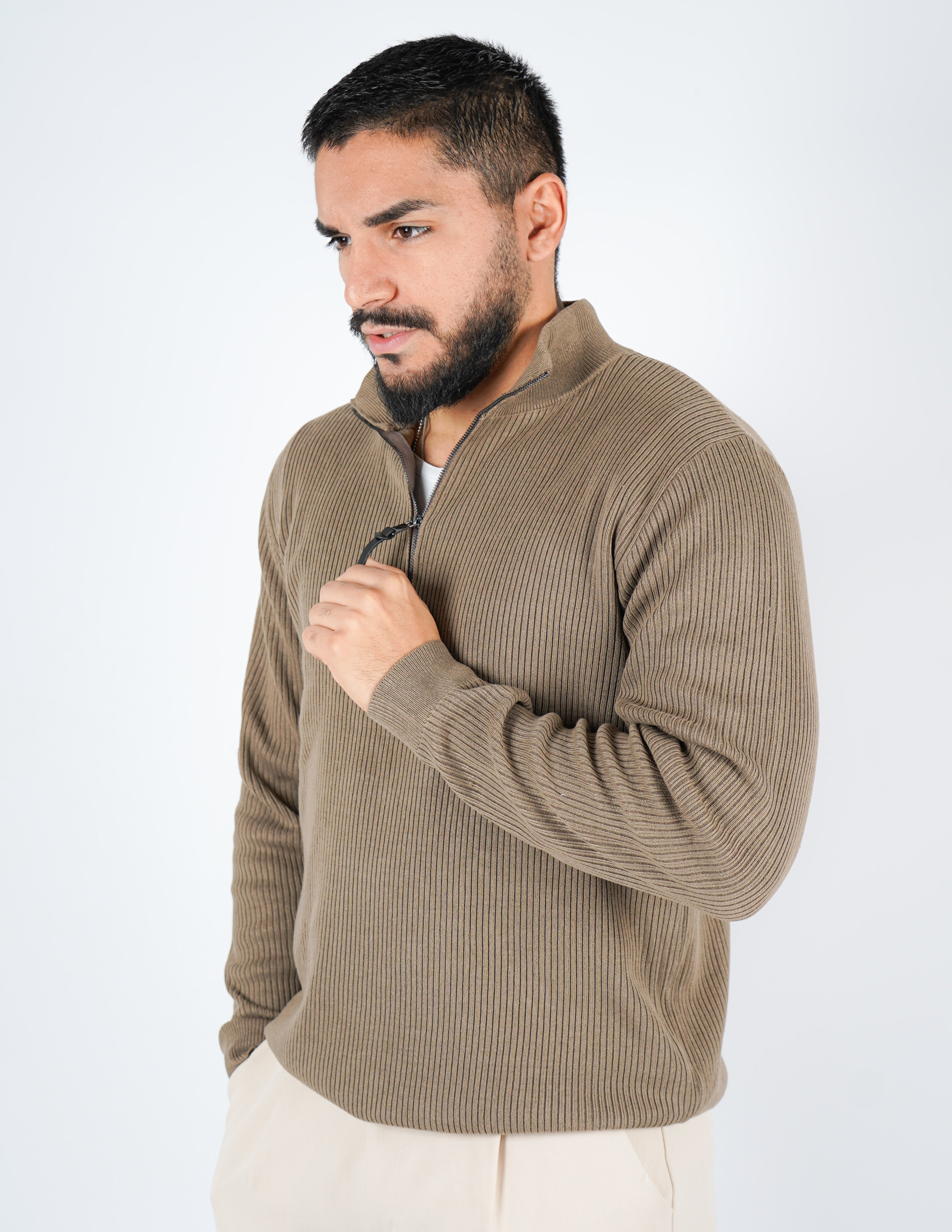 MAGLIONE A COSTE CON MEZZA ZIP