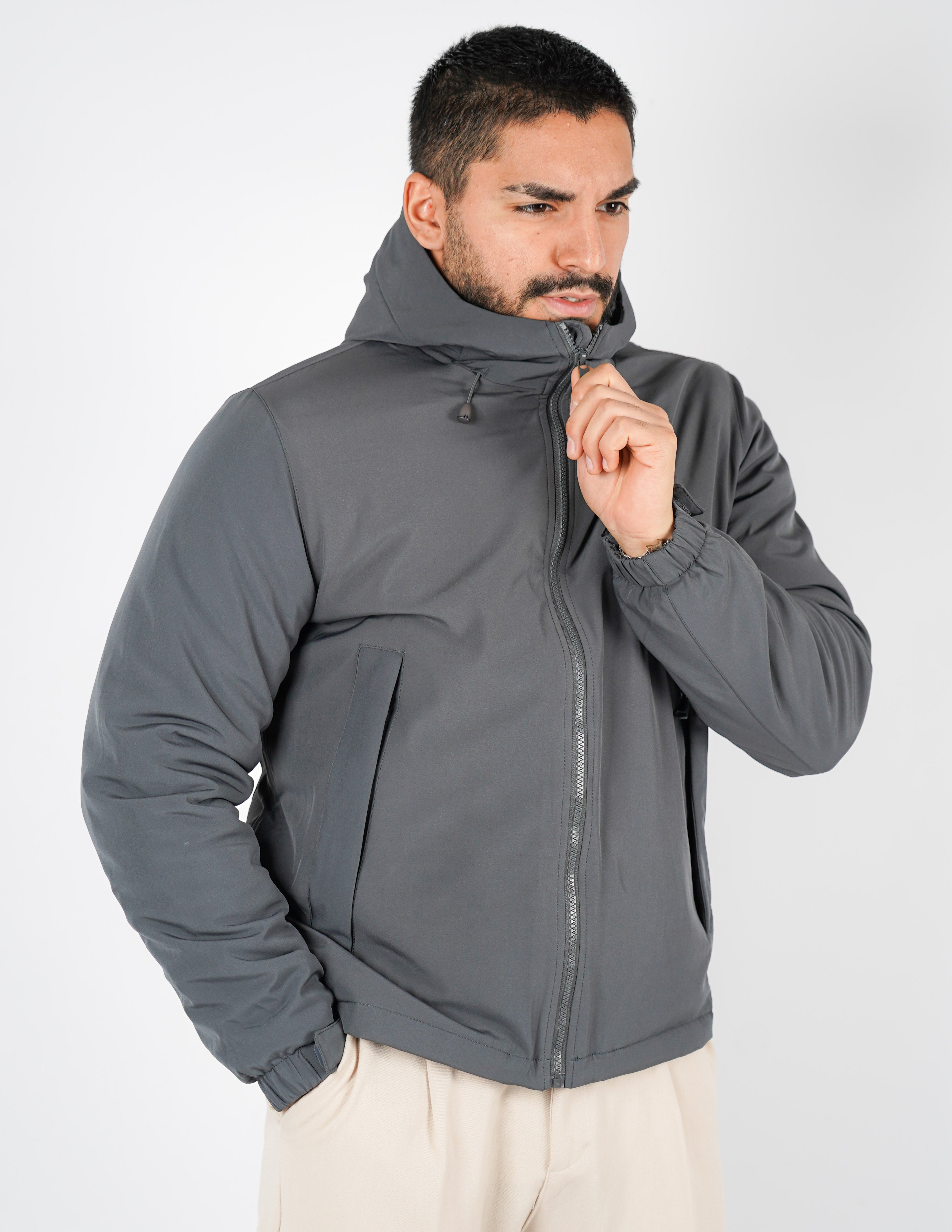 giubbino uomo tessuto tecnico con cappuccio