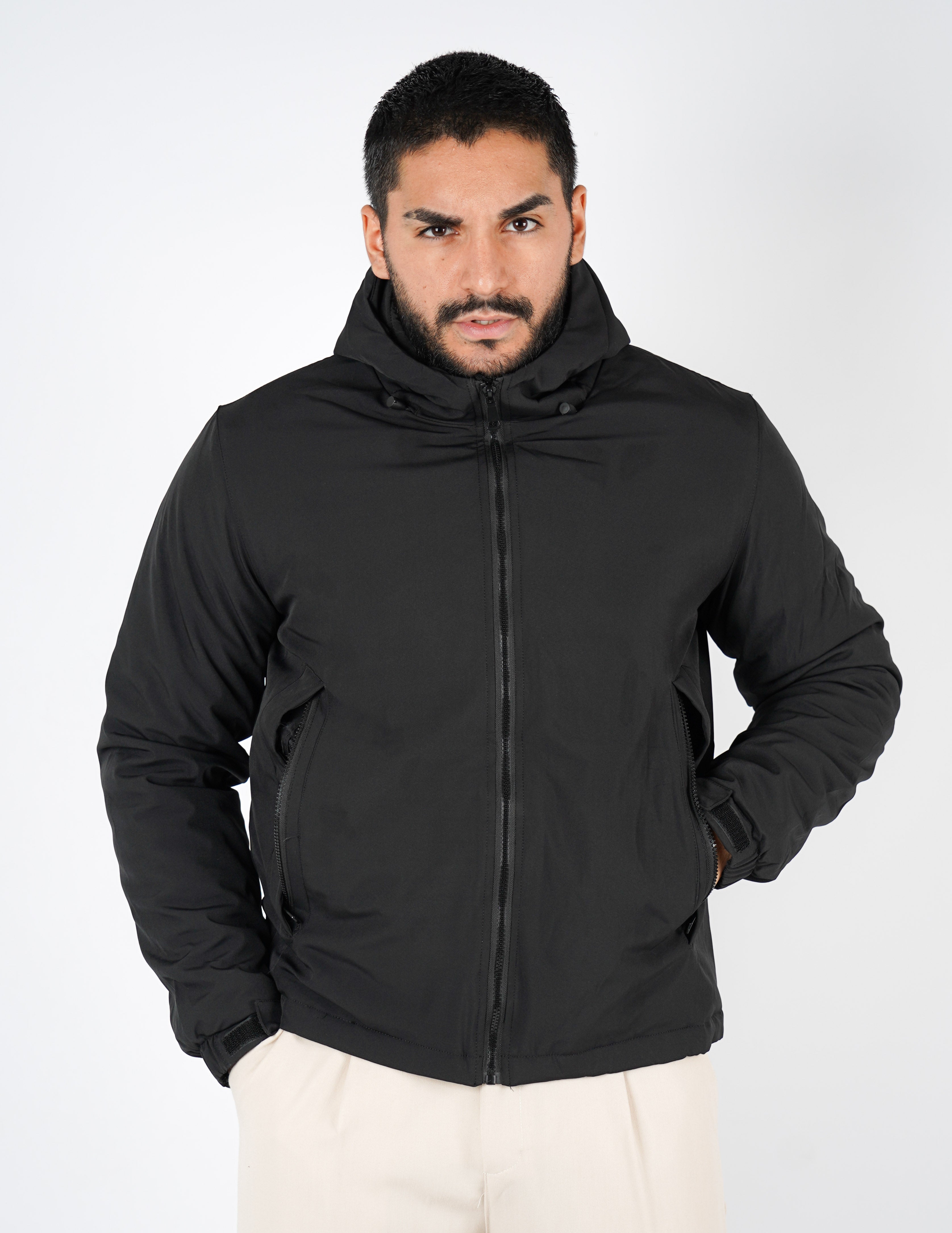 giubbino uomo tessuto tecnico con cappuccio
