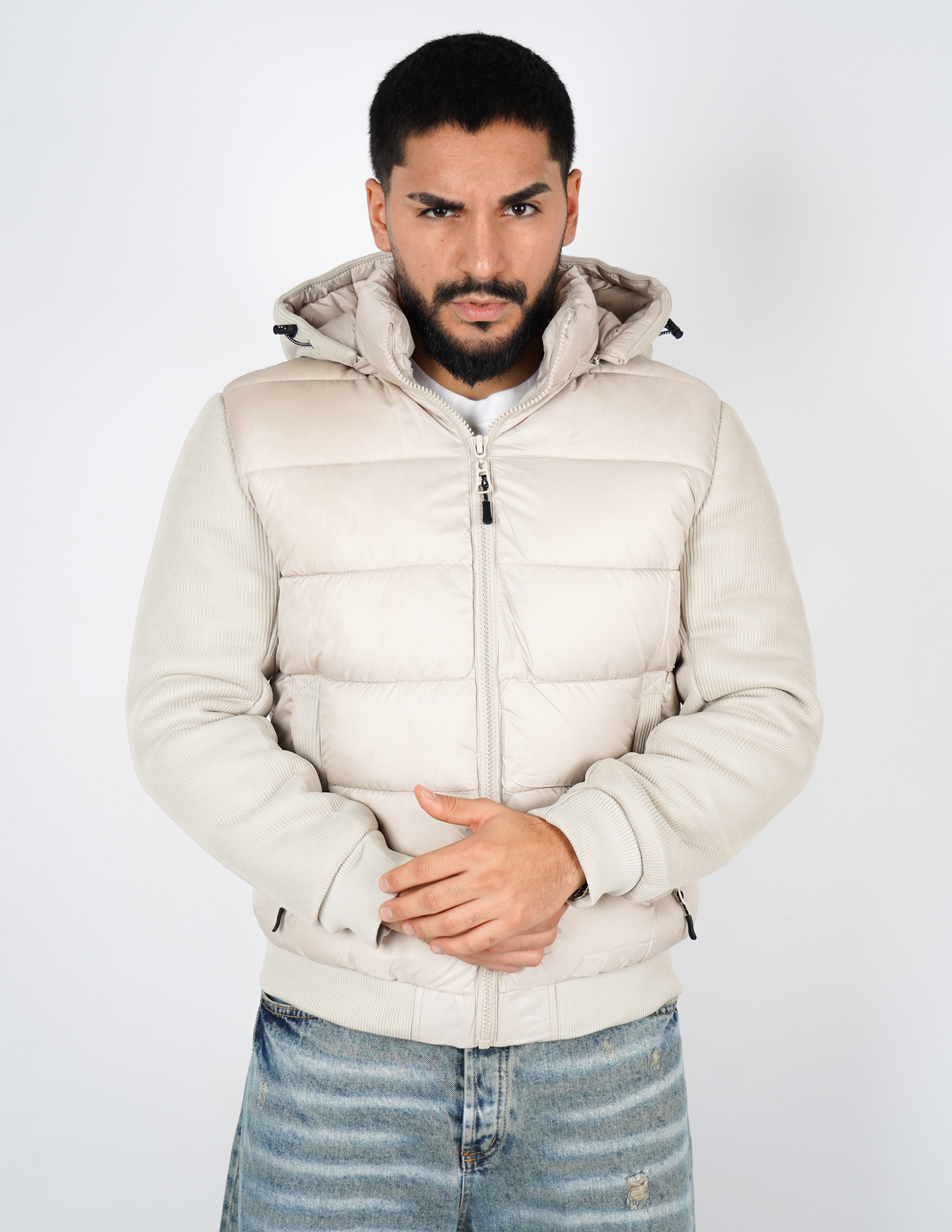 Giubbino imbottito con maniche in maglia