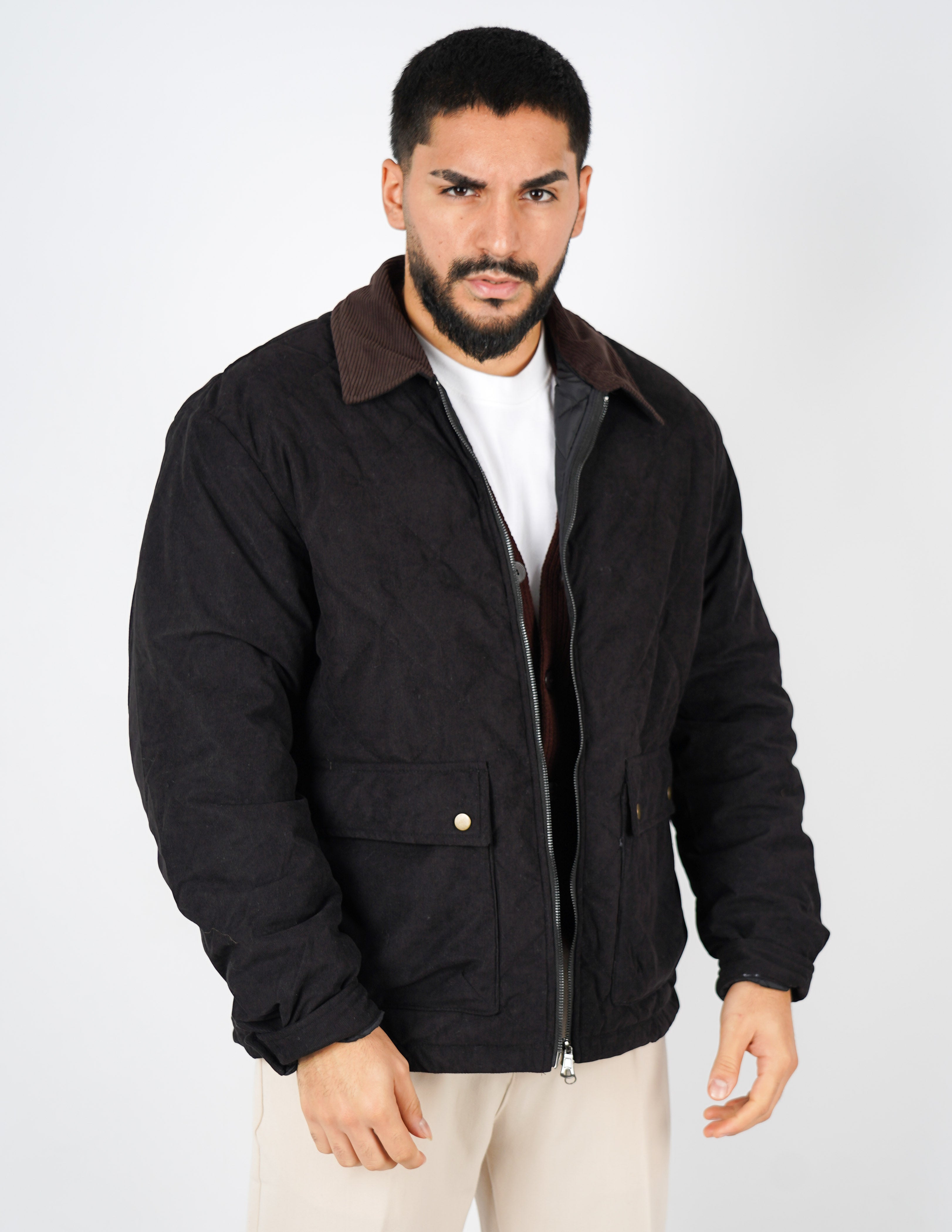 Giubbino in velluto con collo marrone