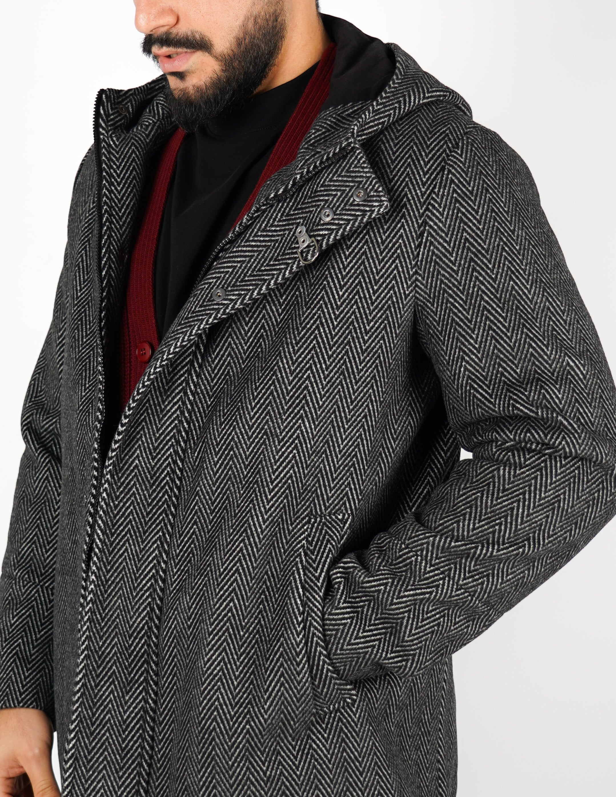 Cappotto uomo con cappuccio spigato