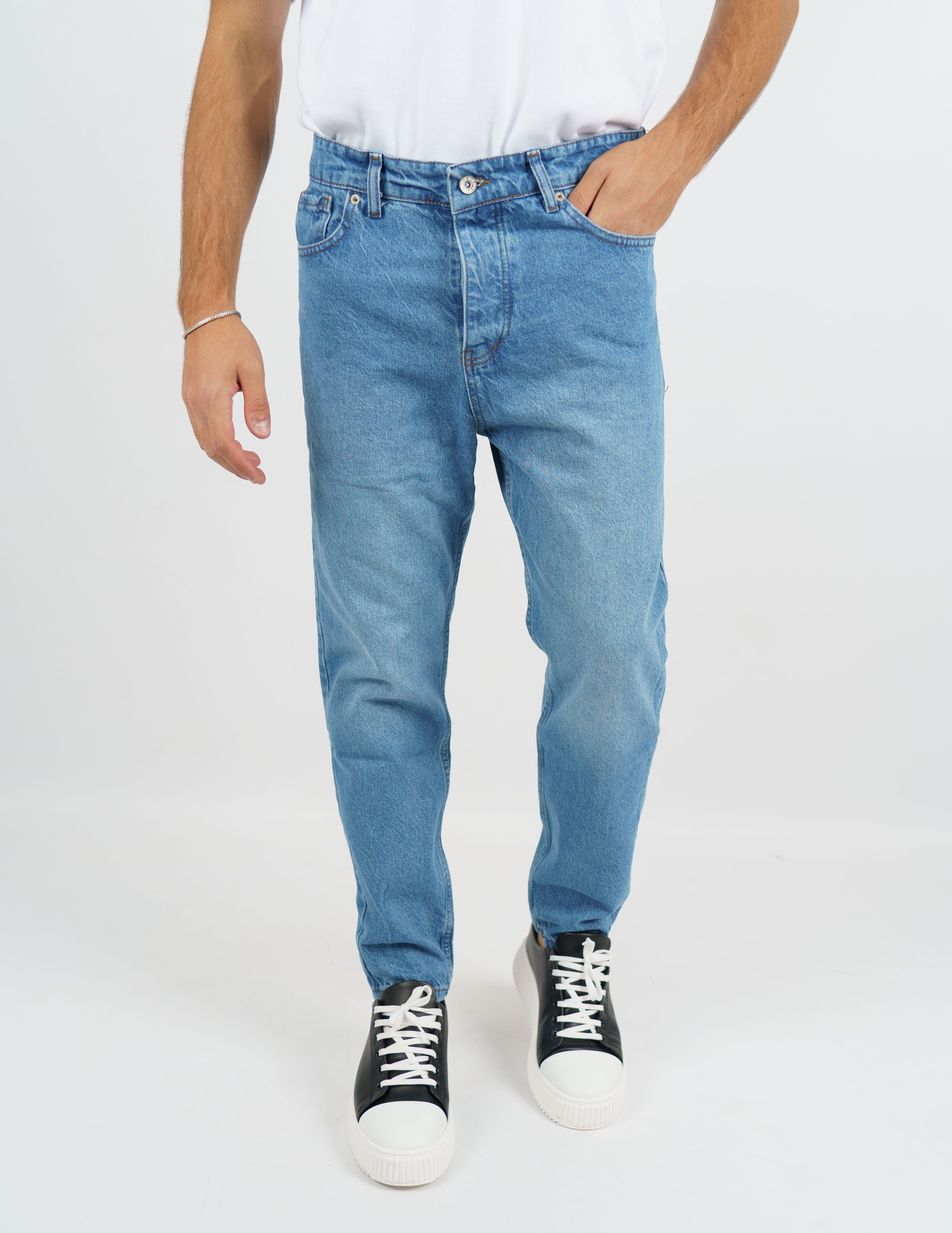 jeans carrot fit cinque tasche