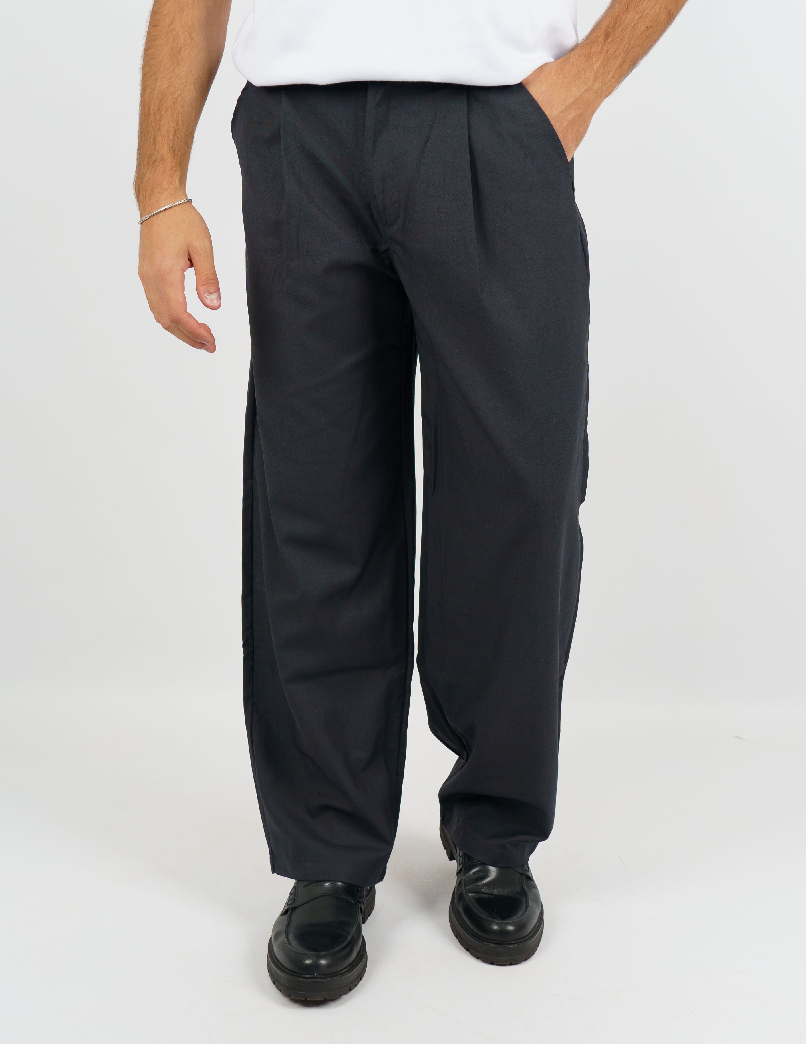 Pantalone baggy strutturato