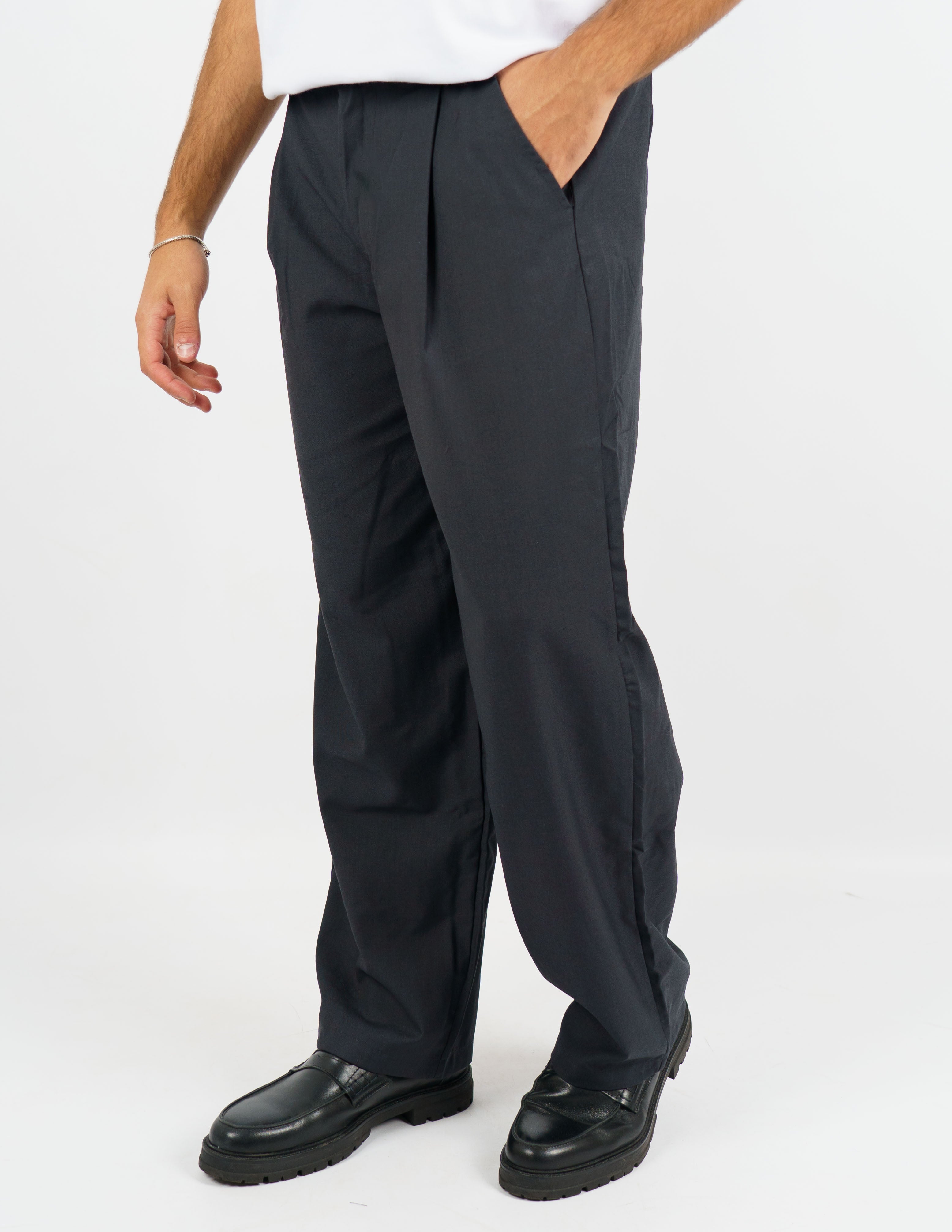 Pantalone baggy strutturato
