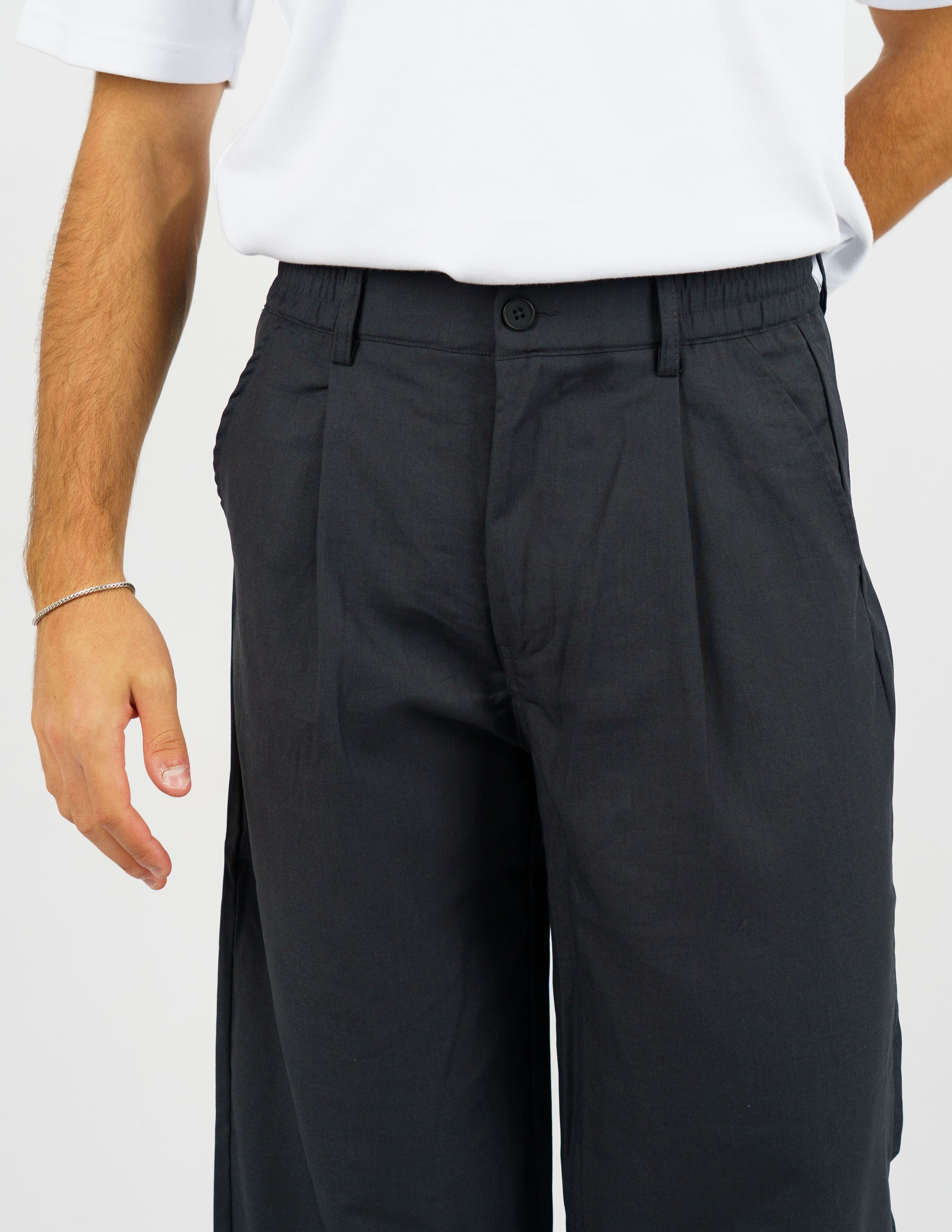Pantalone baggy strutturato