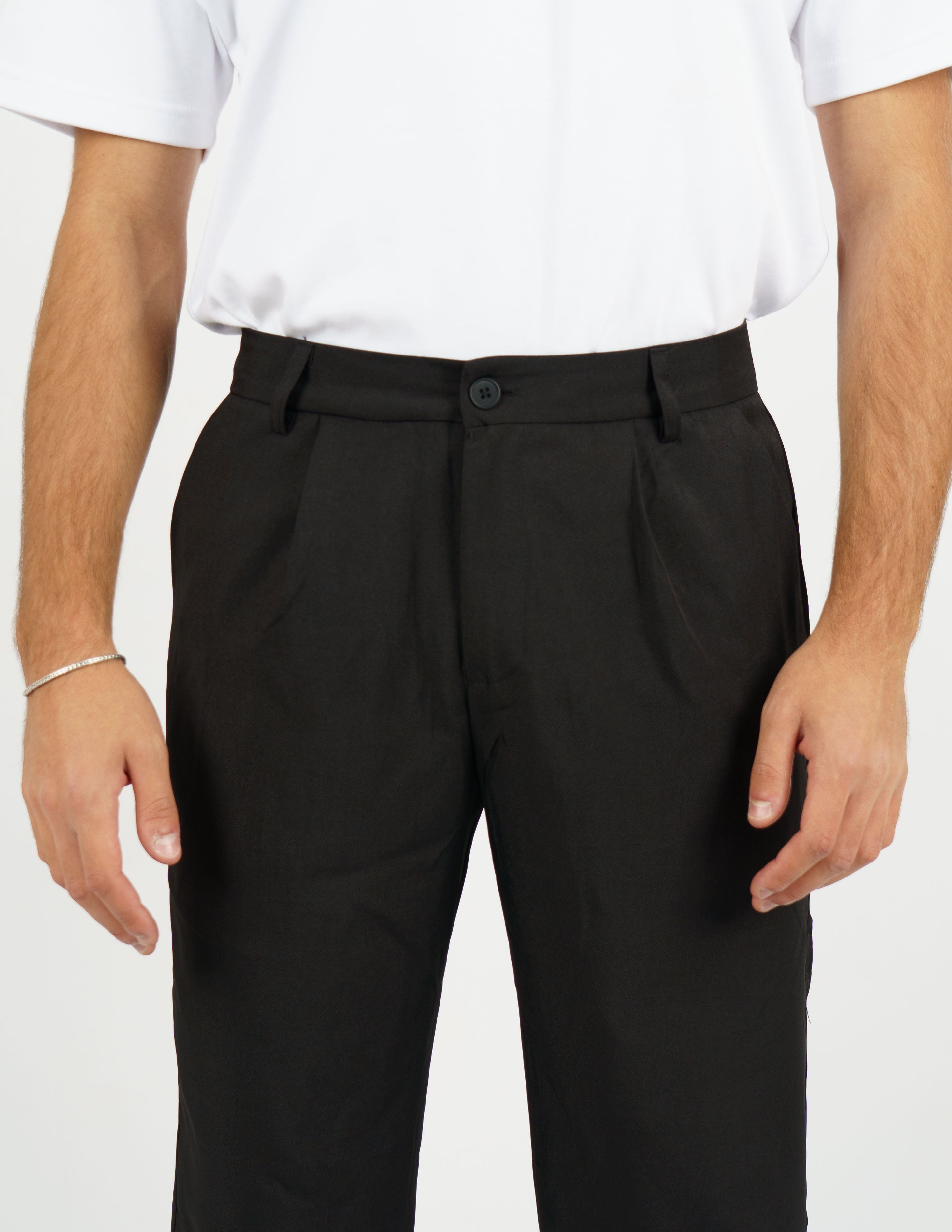 Pantalone con pence baggy