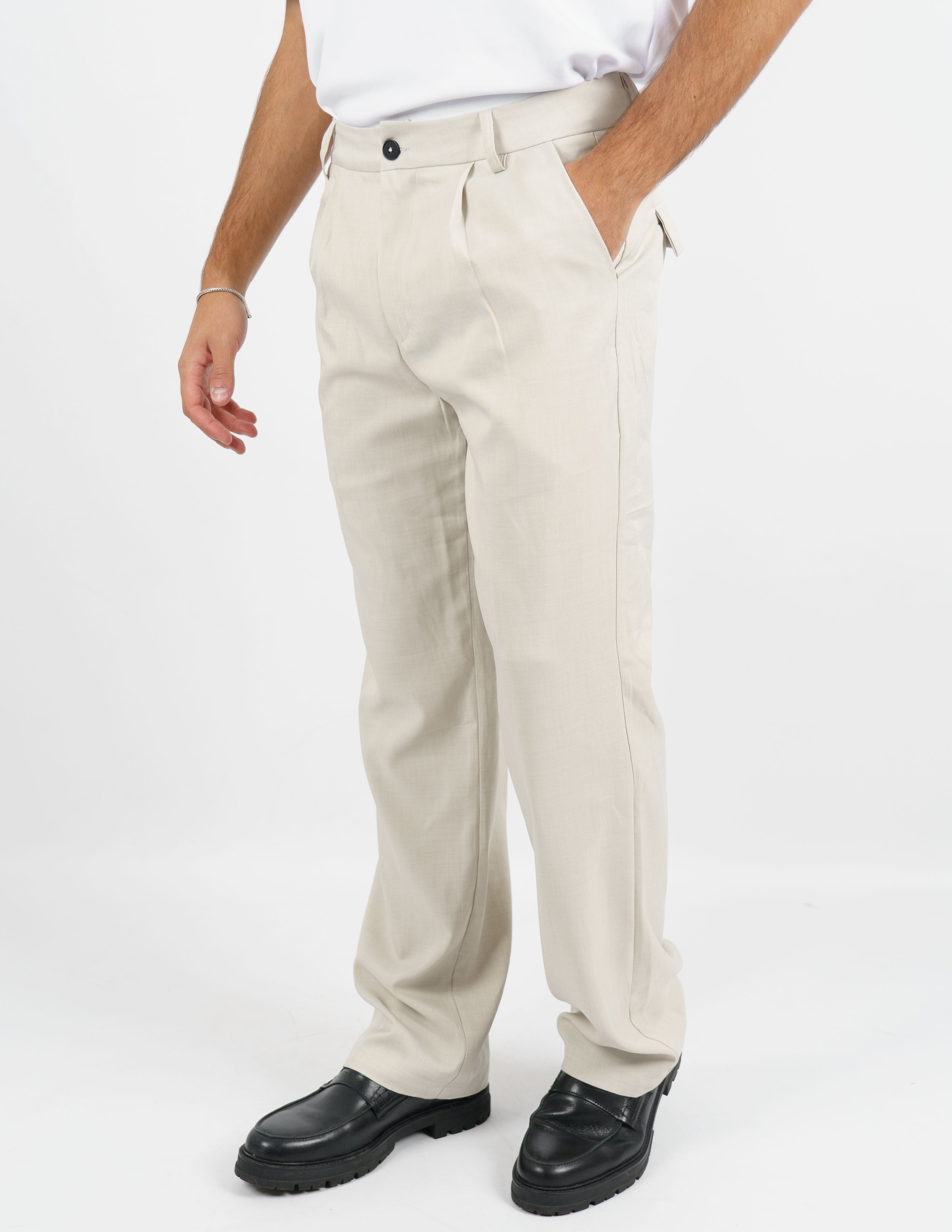 Pantalone con pence baggy