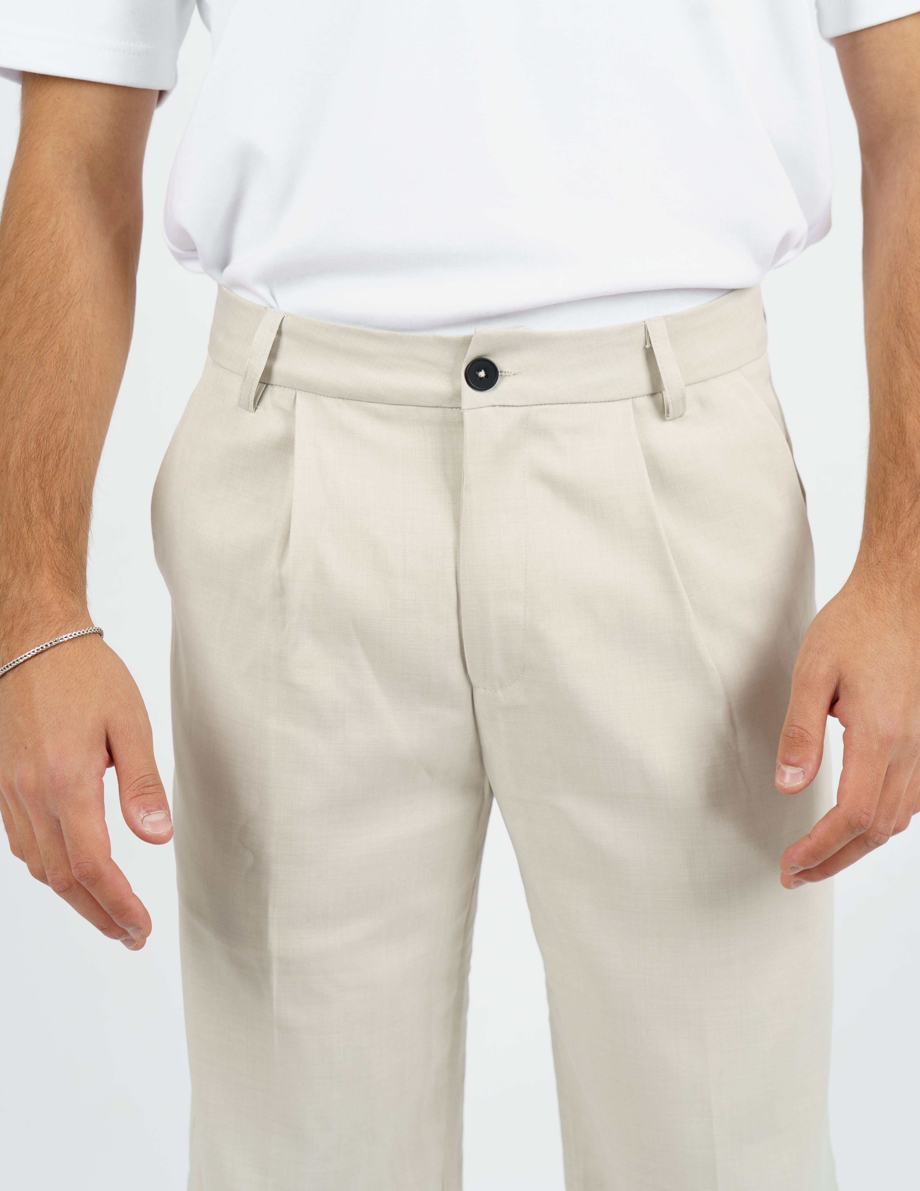 Pantalone con pence baggy